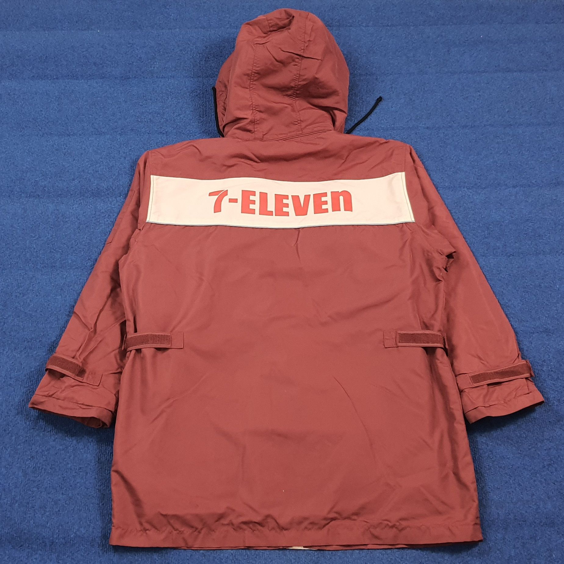 Japanese Brand Vintage 7 Eleven Japan Staff Outerwear Jacket C300N30 Size US XL / EU 56 / 4 - 1 Thumbnail