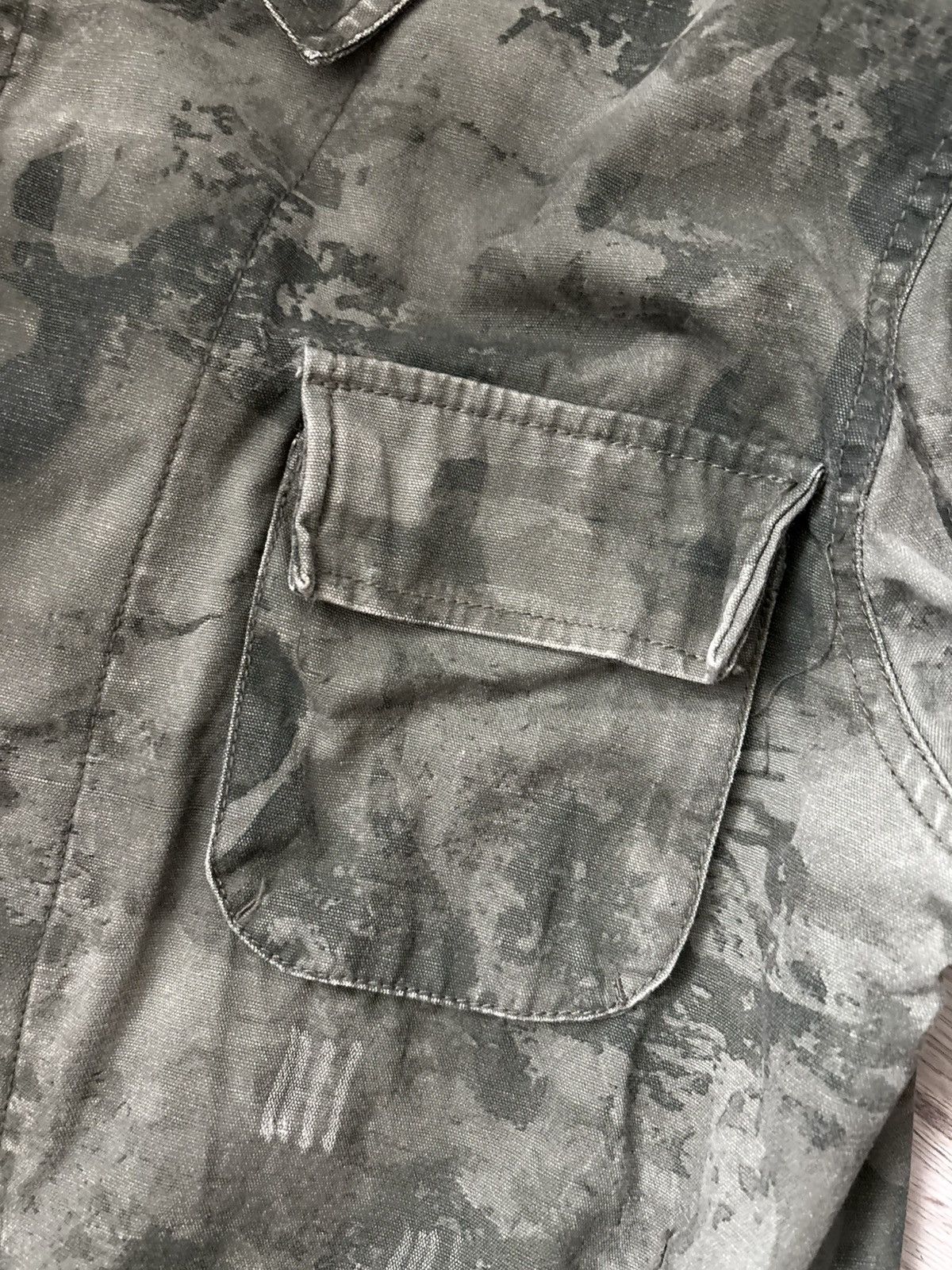 tigha Rare camo Tigha distressed jacket Size US L / EU 52-54 / 3 - 8 Thumbnail