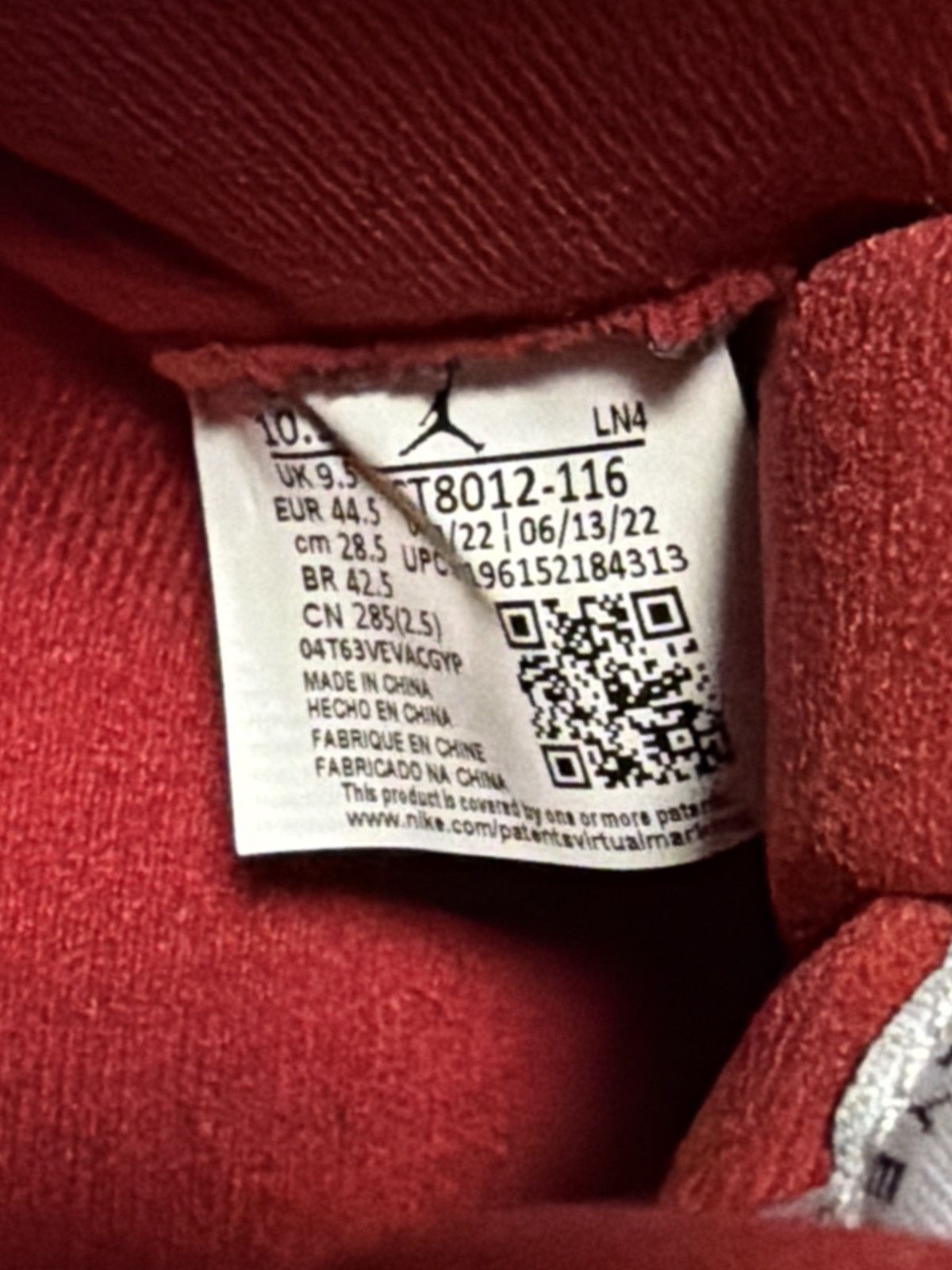 Jordan Brand Jordan 11 cherry Size US 9.5 / EU 42-43 - 9 Thumbnail