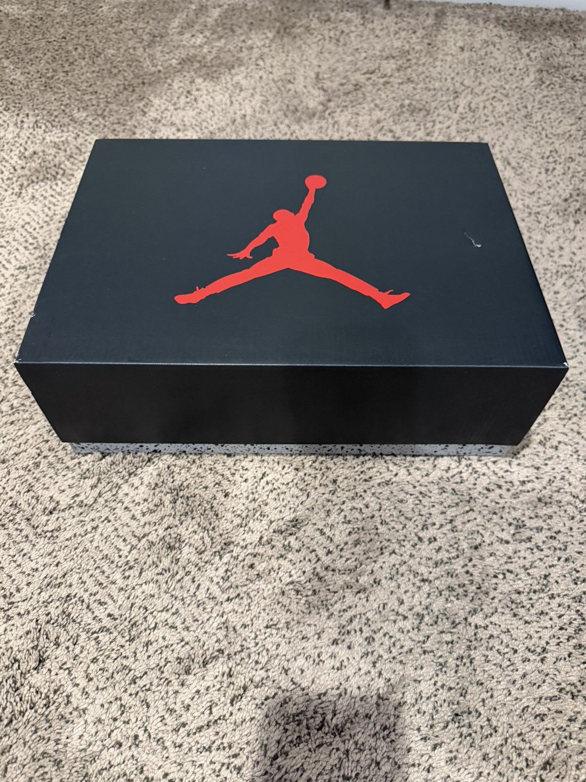 Jordan Brand Jordan 5 Fire Red Size US 10.5 / EU 43-44 - 8 Thumbnail