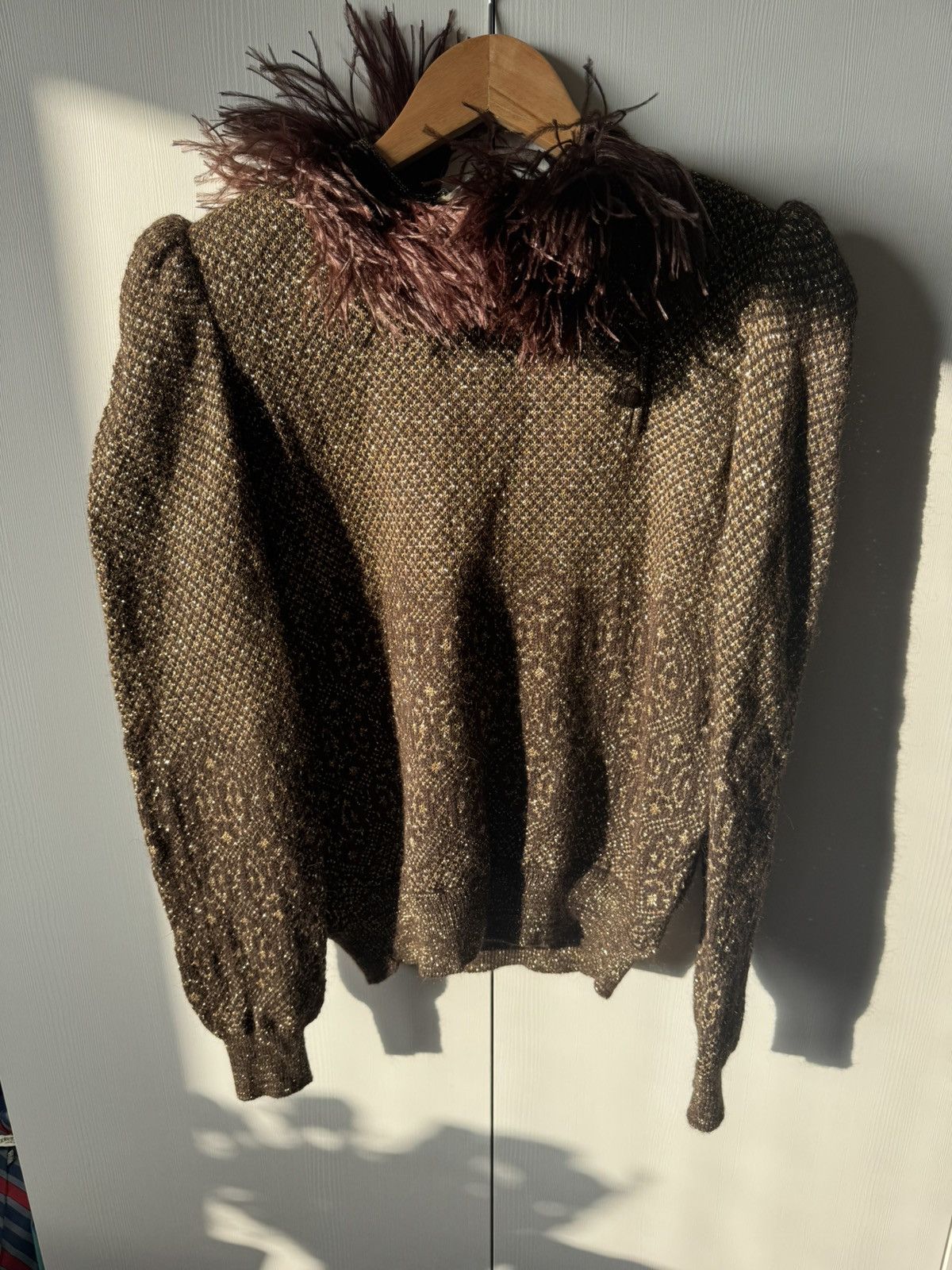 Valentino Valentino vintage feather sweater Size M / US 6-8 / IT 42-44 - 1 Thumbnail