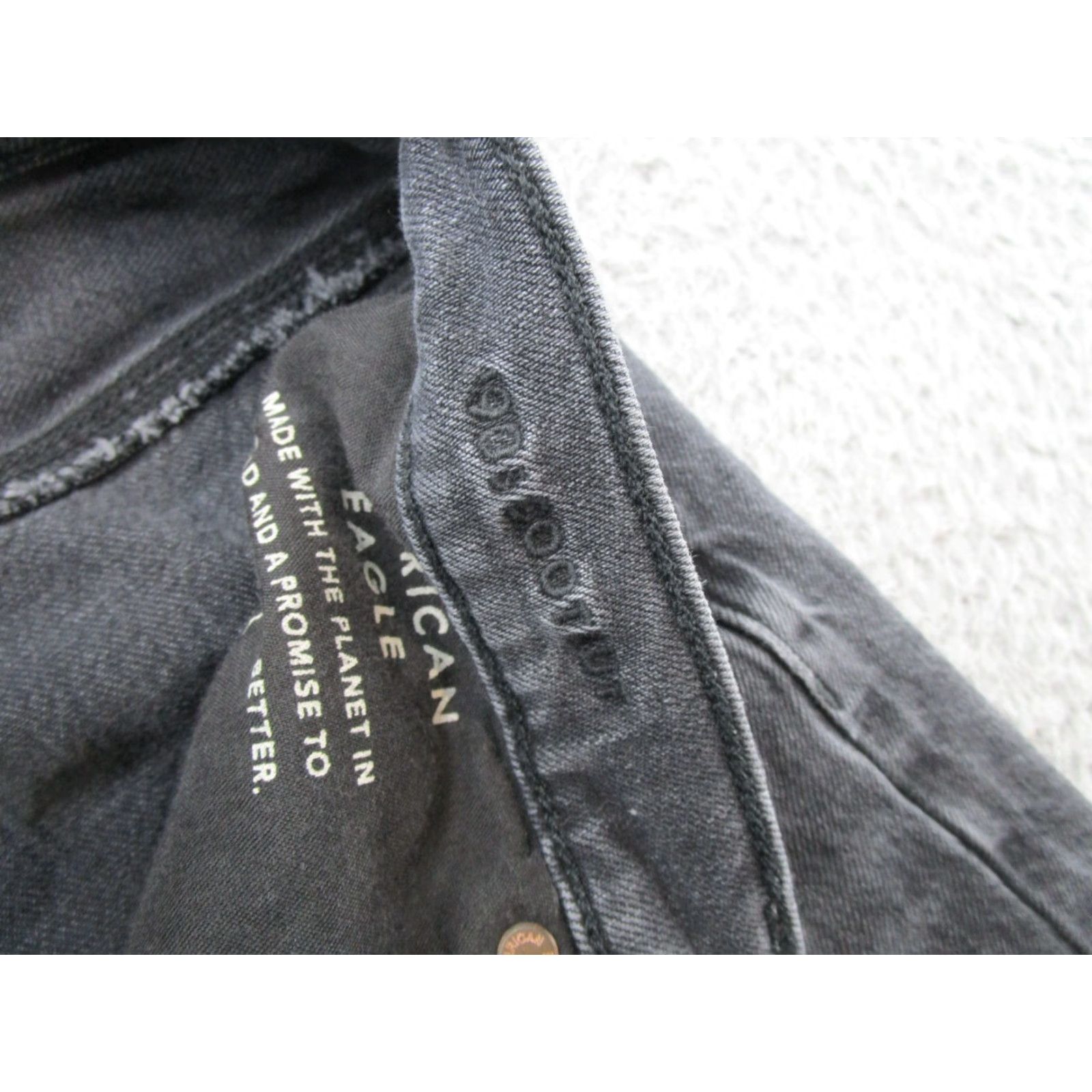 American Eagle Outfitters VINTAGE American Eagle 90's Bootcut Black Distressed Stretch Denim Jeans Size 6 Regular Women Bootcut Jeans Womens 90s Black Distressed Stretch Denim Size 28" / US 6 / IT 42 - 5 Thumbnail