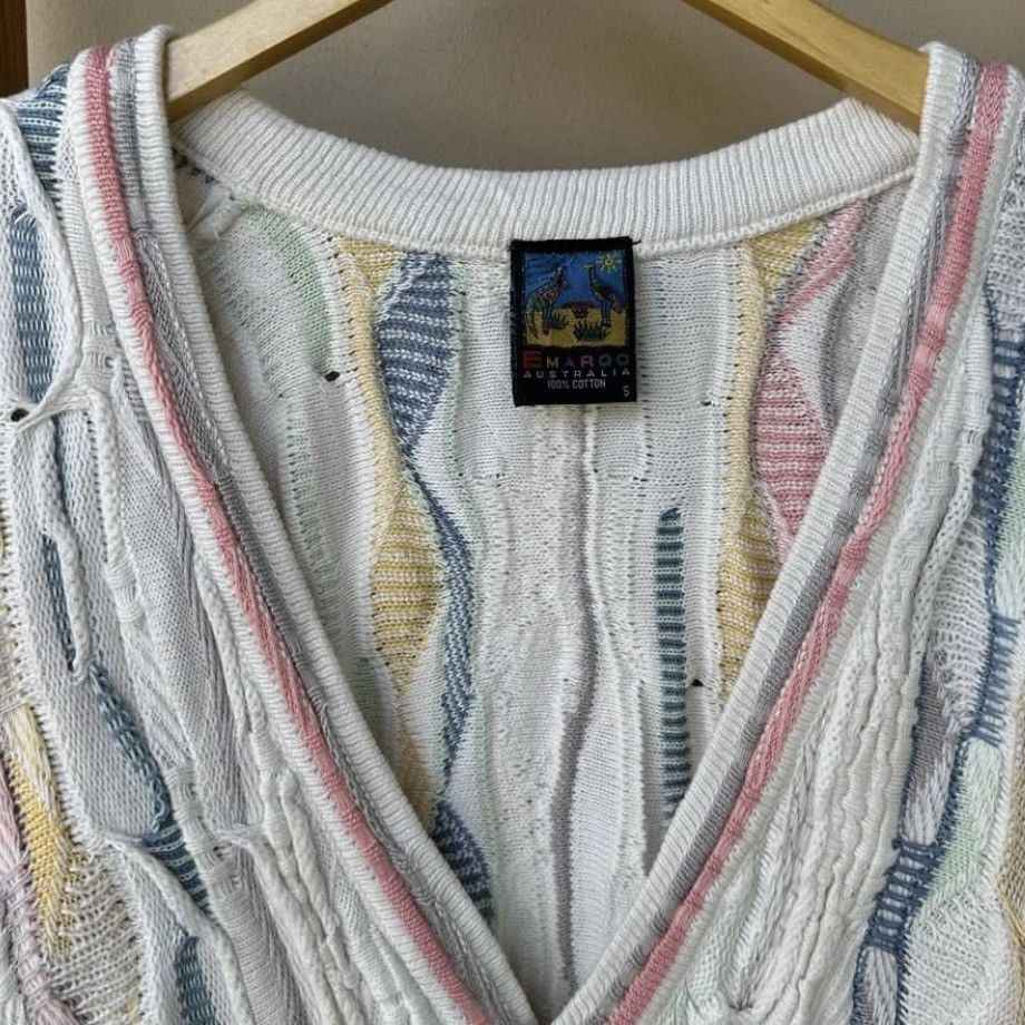 Vintage Emaroo 3D Knitted Cardigan Coogi Style Size US L / EU 52-54 / 3 - 2 Thumbnail