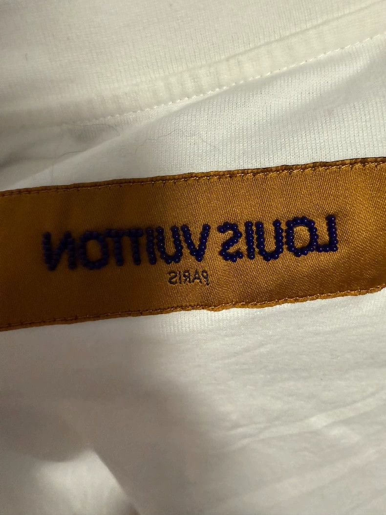 Louis Vuitton Louis Vuitton Beaded and printed logo short sleeves for the Size US S / EU 44-46 / 1 - 3 Thumbnail