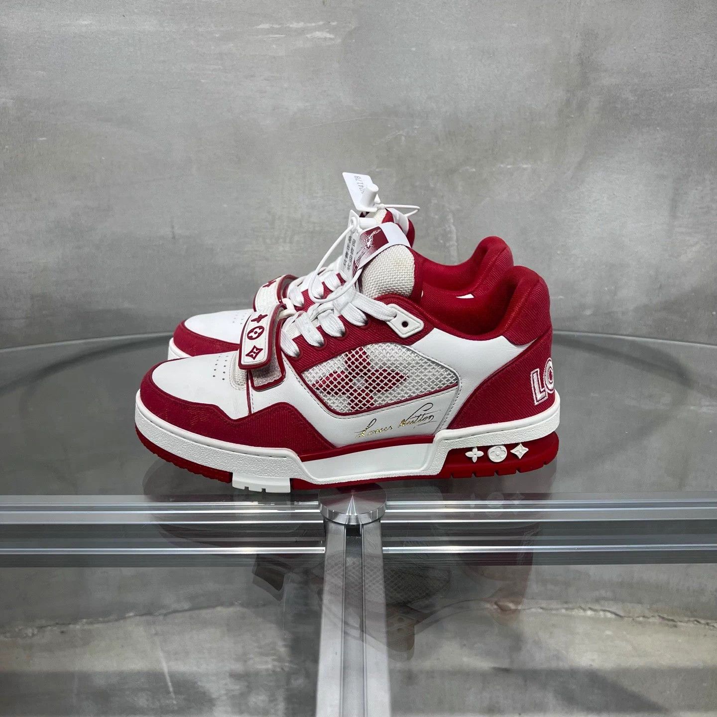 Louis Vuitton LV Trainer White/Red Velcro UK3/37 Size US 6 / IT 36 - 3 Thumbnail