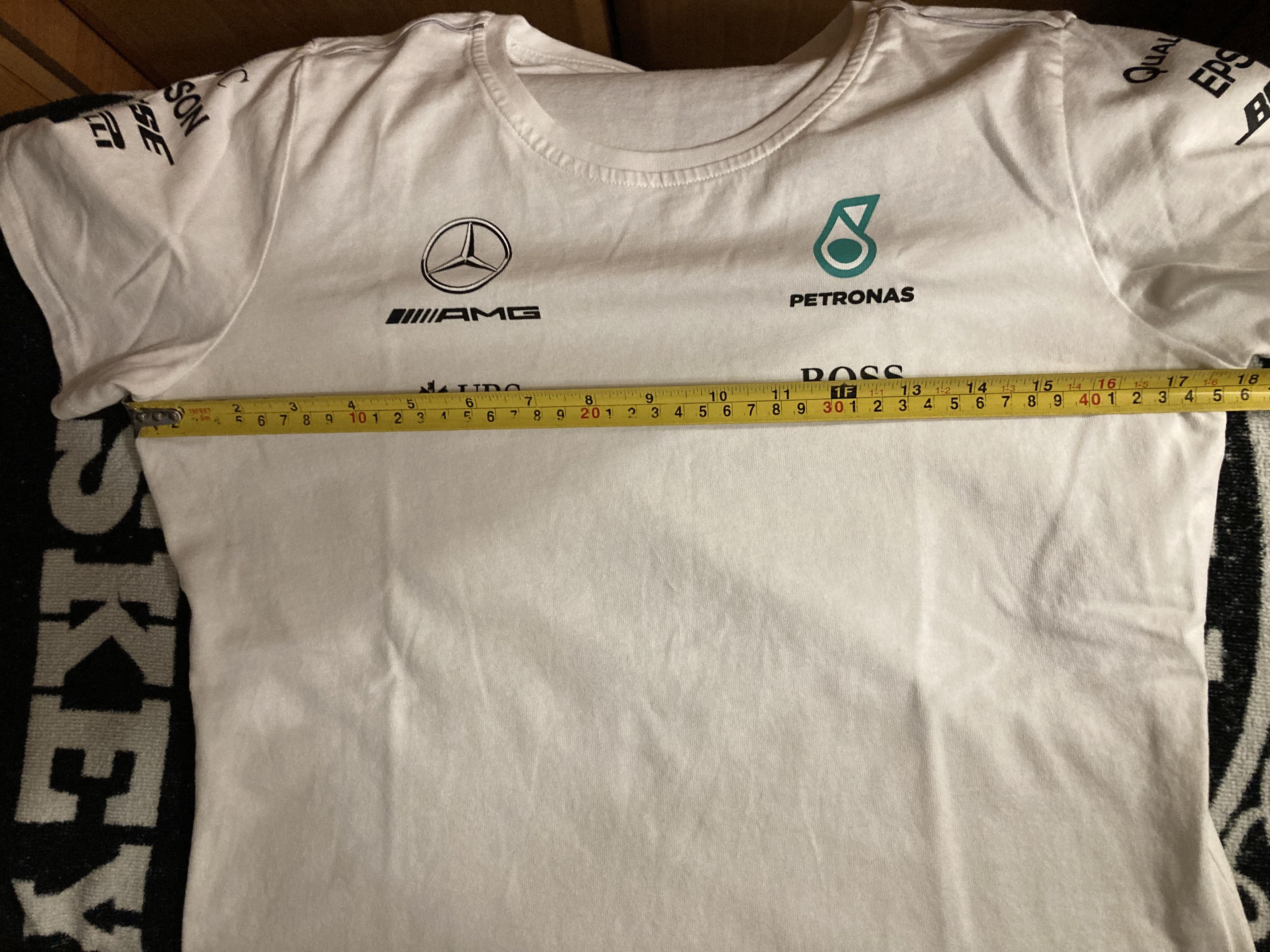 Mercedes-Benz Mercedes AMG F1 Team Hugo Boss Tee Lewis Hamilton Valtteri. Size M / US 6-8 / IT 42-44 - 11 Thumbnail