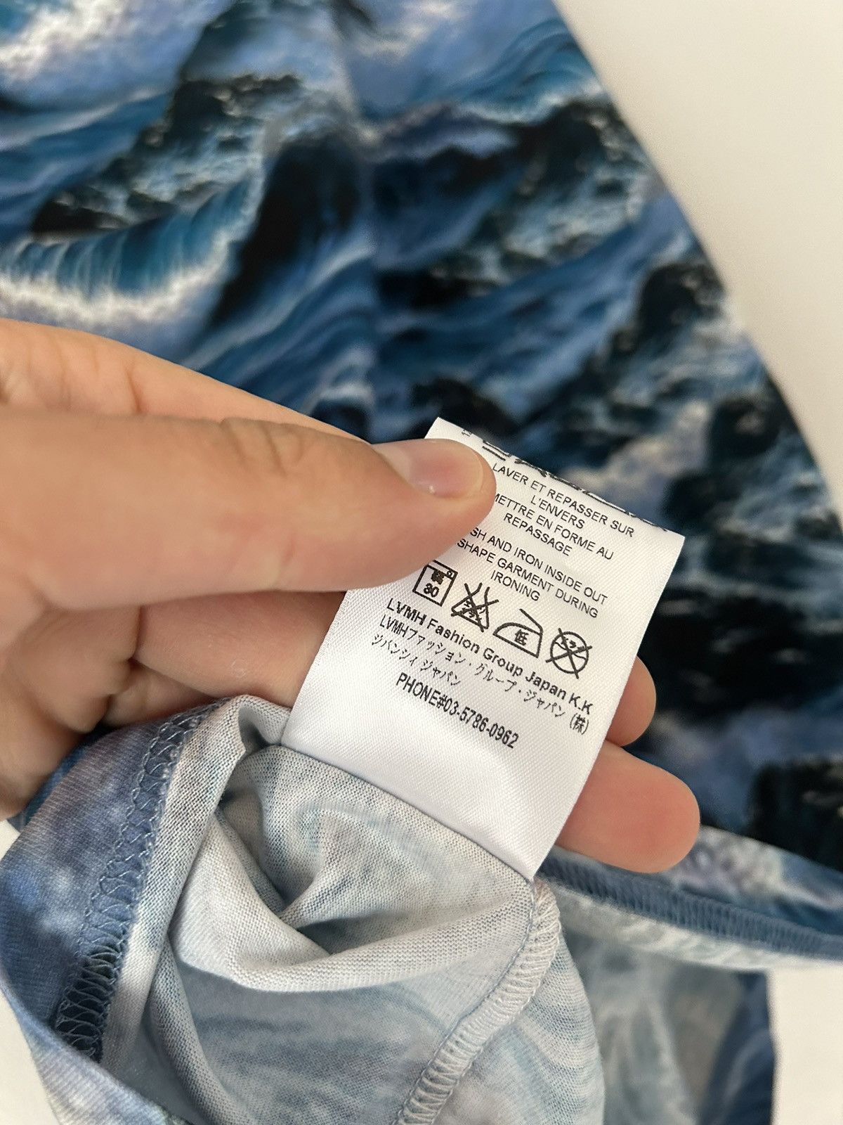 Givenchy BNWT Sea Waves Print T-Shirt Size US S / EU 44-46 / 1 - 12 Thumbnail