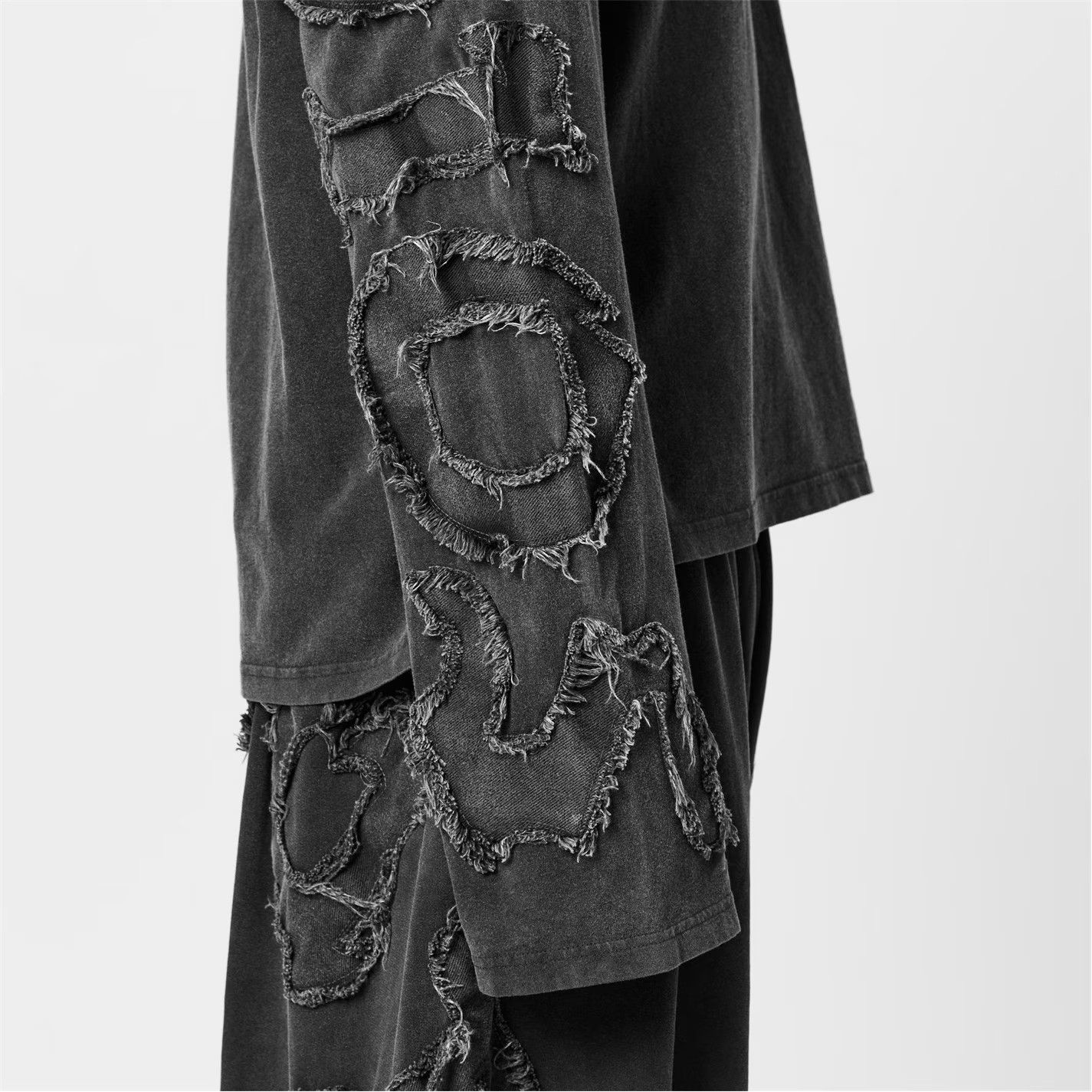 Acne Studios o1g2r1mq0825 Goth Logo T-Shirt in Black Size US M / EU 48-50 / 2 - 5 Thumbnail
