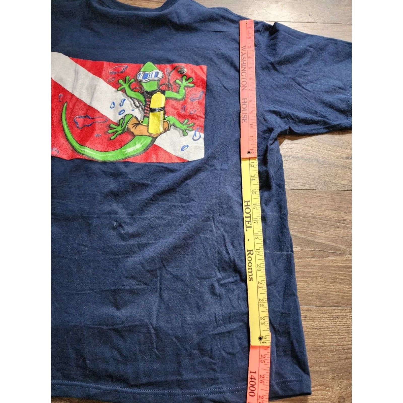 Vintage VINTAGE Dolphy Mexico Salamander Beach T Shirt Blue XL Mens Size US XL / EU 56 / 4 - 2 Thumbnail