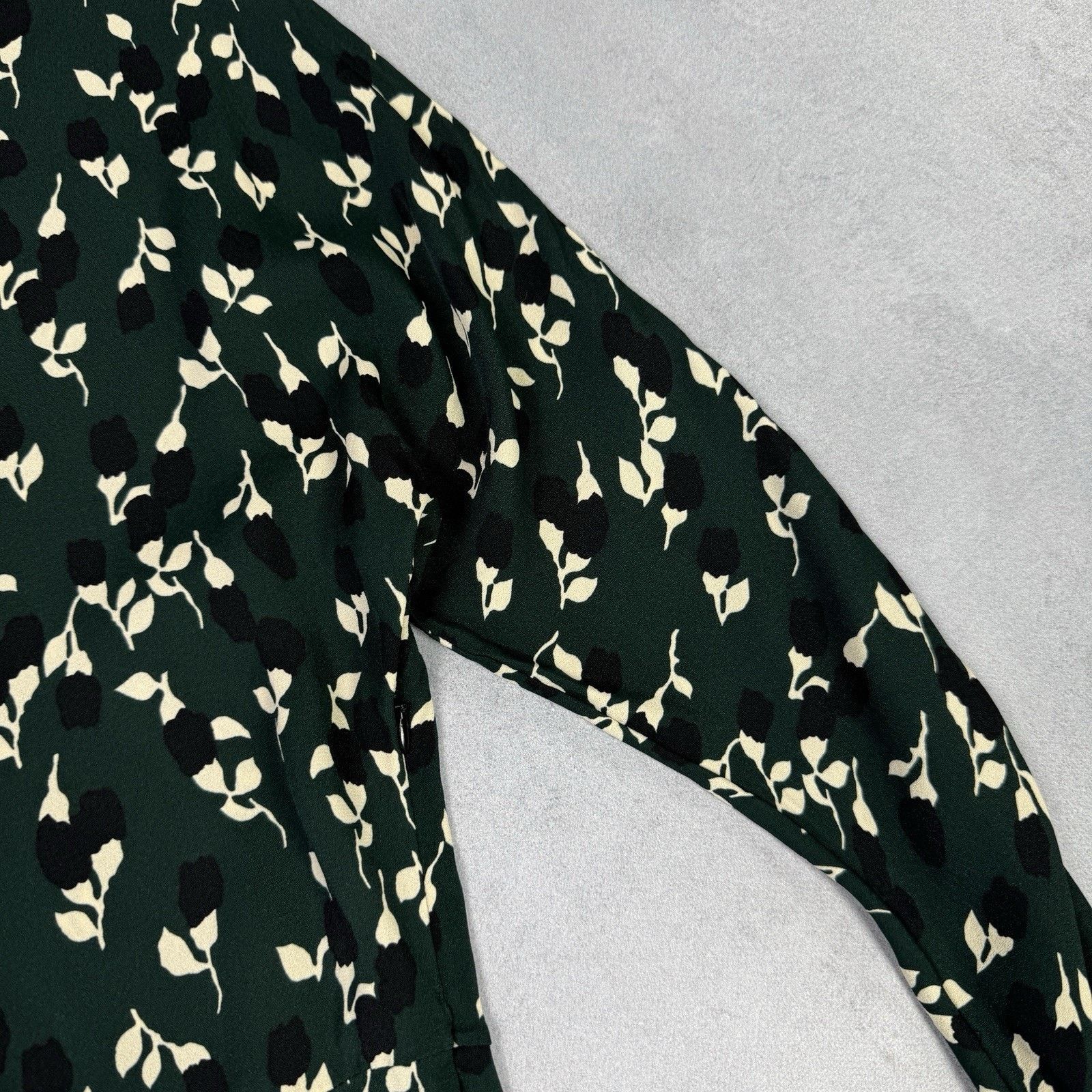 Marni Marni Green White Print Viscose Top Blouse Size 40 Size S / US 4 / IT 40 - 6 Thumbnail