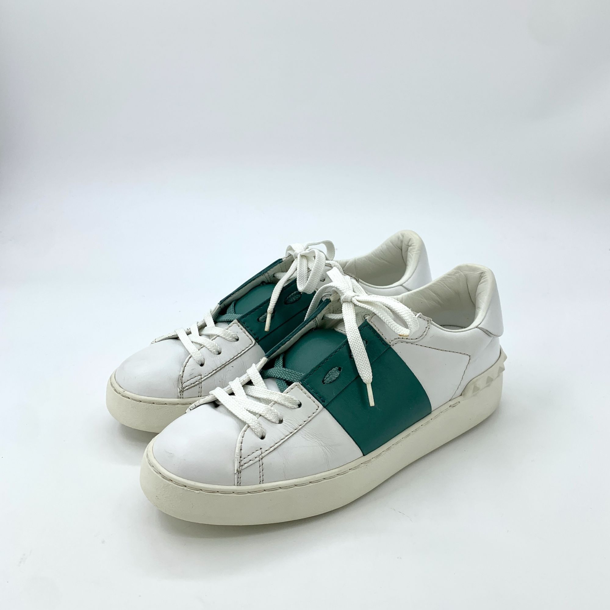 Valentino Valentino White Studded Lace-Up Casual Sneakers (Size 38.5) Size US 5 / IT 35 - 1 Thumbnail