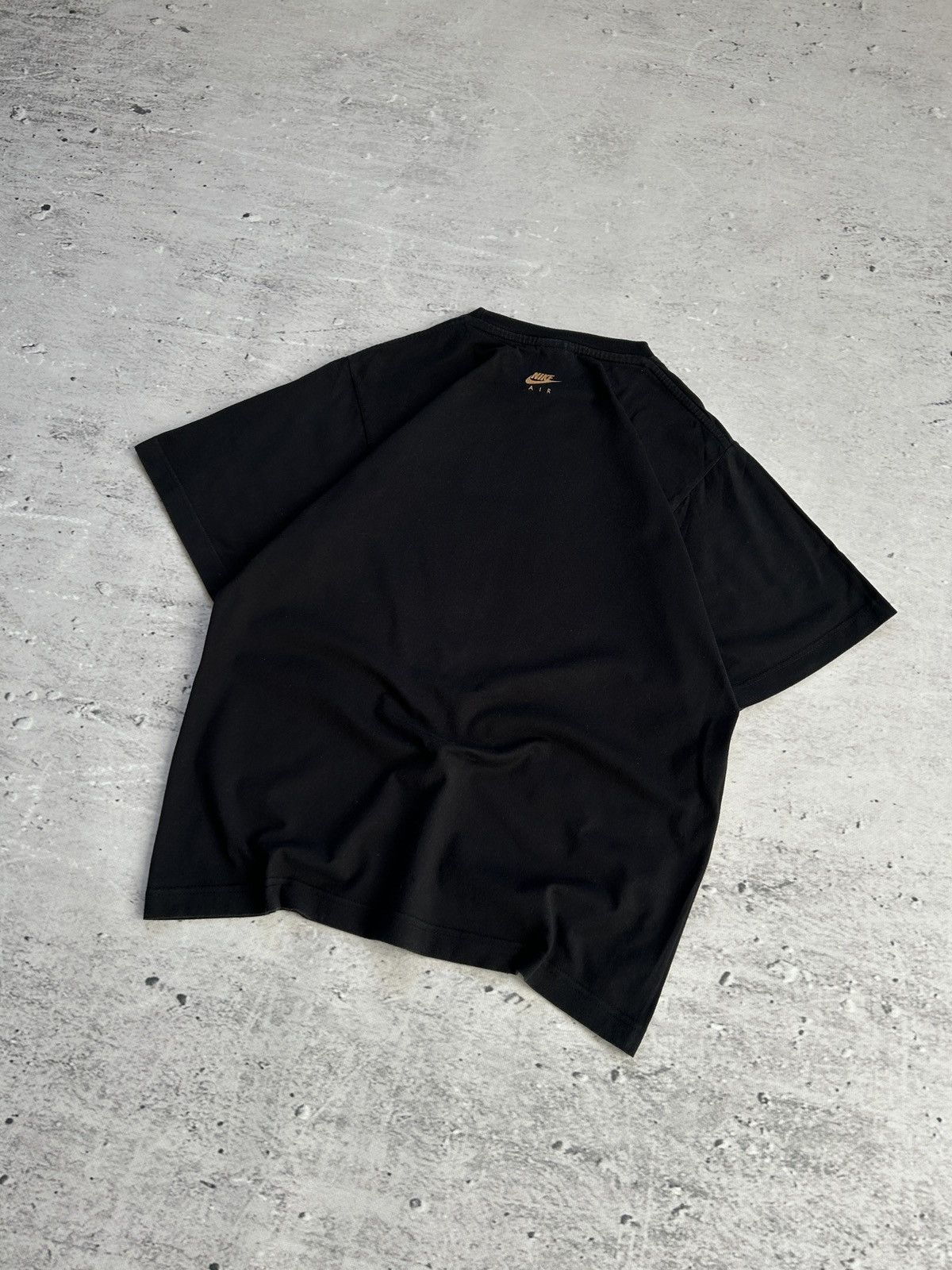 Nike × Vintage Vintage Nike Air Big Logo Black T-shirt 00s Size US S / EU 44-46 / 1 - 10 Thumbnail