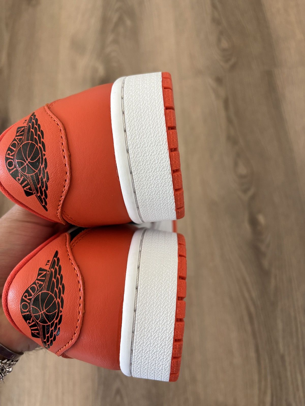Jordan Brand × Nike Jordan 1 low OG Starfish Orange 2021 Size US 9 / EU 42 - 9 Thumbnail
