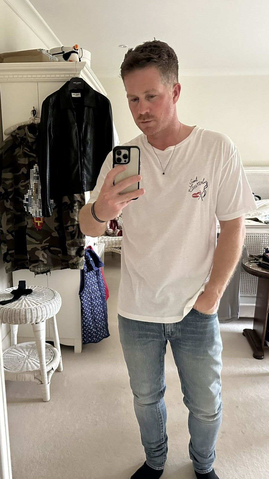 Saint Laurent Paris SS18 Saint Laurent white no smoking lips t shirt L Size US L / EU 52-54 / 3 - 3 Thumbnail