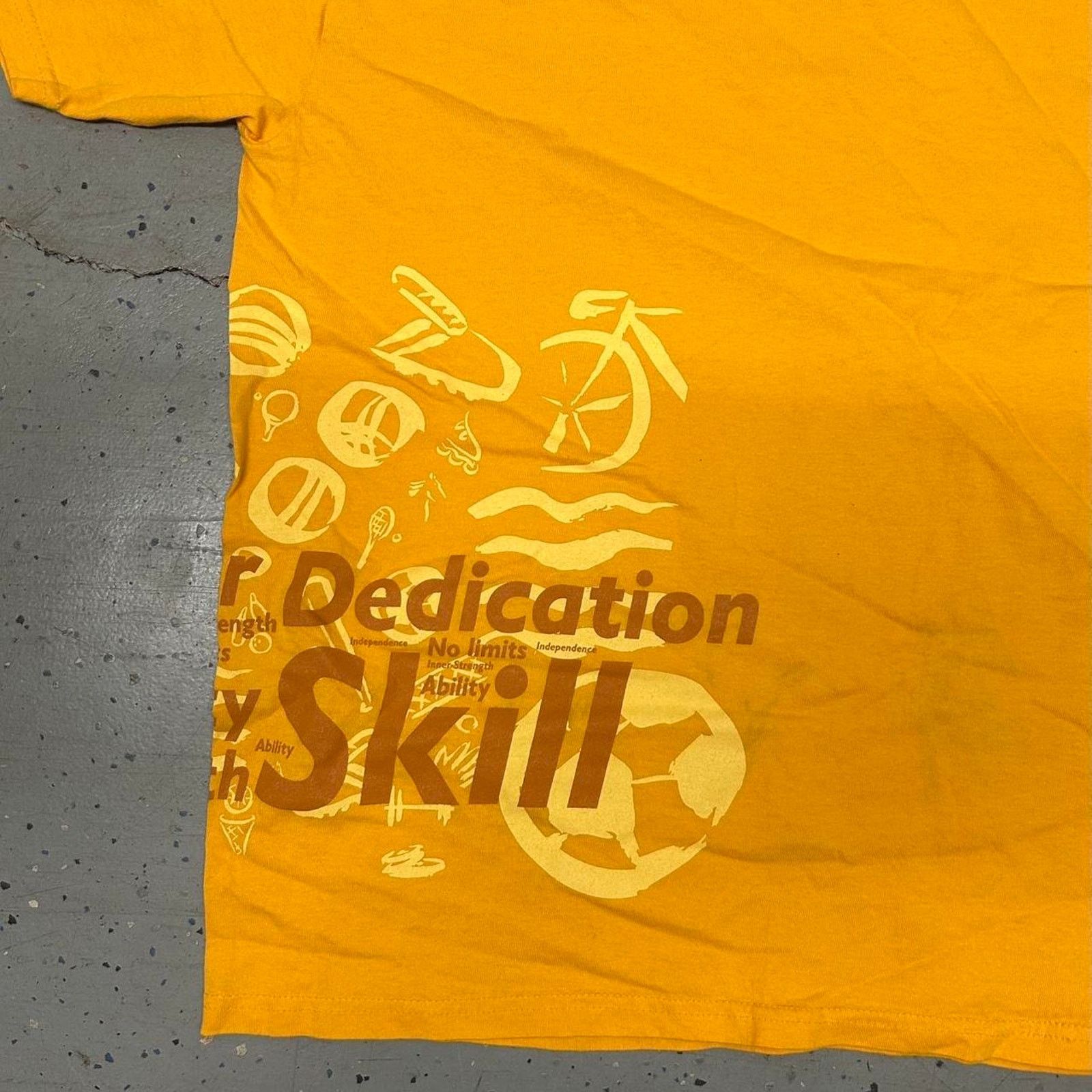 Hanes Yellow vintage 90s "It's All About Attitude" Olympics tee Size US L / EU 52-54 / 3 - 8 Thumbnail