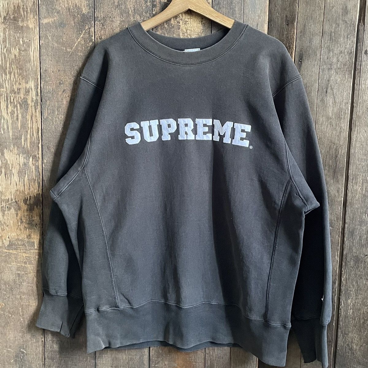 Vintage Champion Reverse Weave / Supreme Sweatshirt