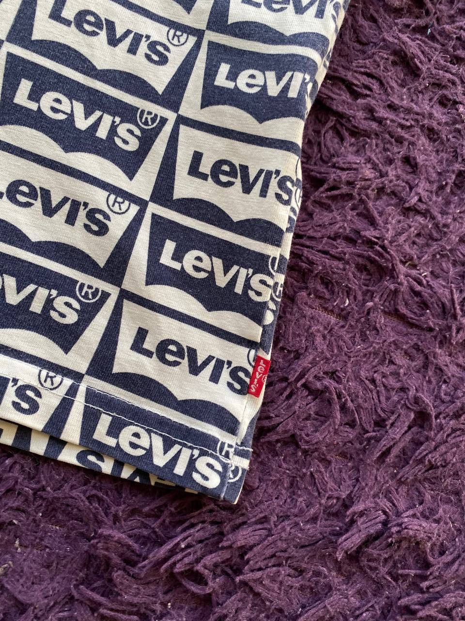 Levi's × Vintage Vintage Levi’s Distressed Logo Pink T Shirt Monogram logo Size US M / EU 48-50 / 2 - 6 Thumbnail