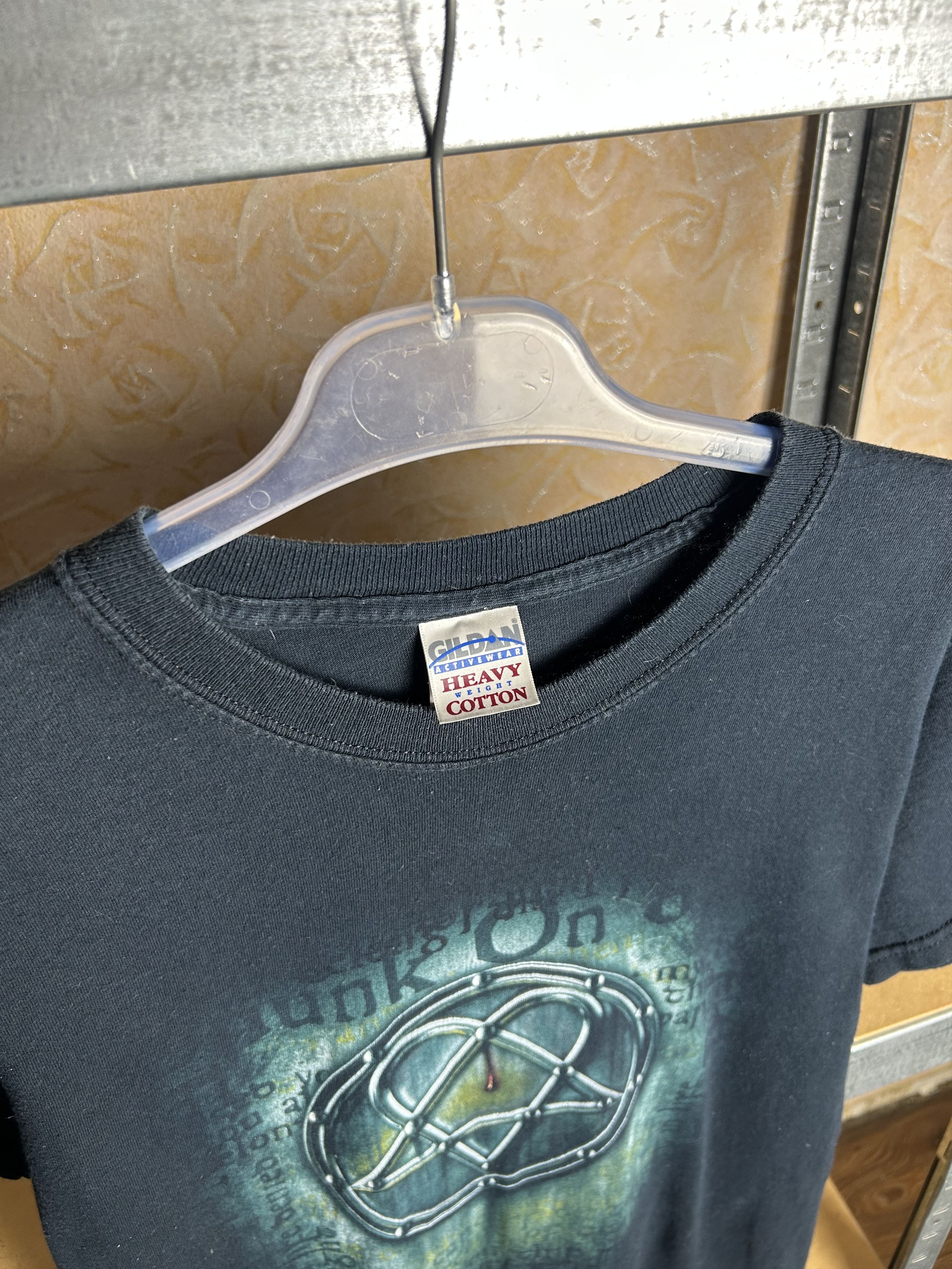Band Tees Vintage 2006 HIM Rock Band T-shirt Size US S / EU 44-46 / 1 - 3 Thumbnail