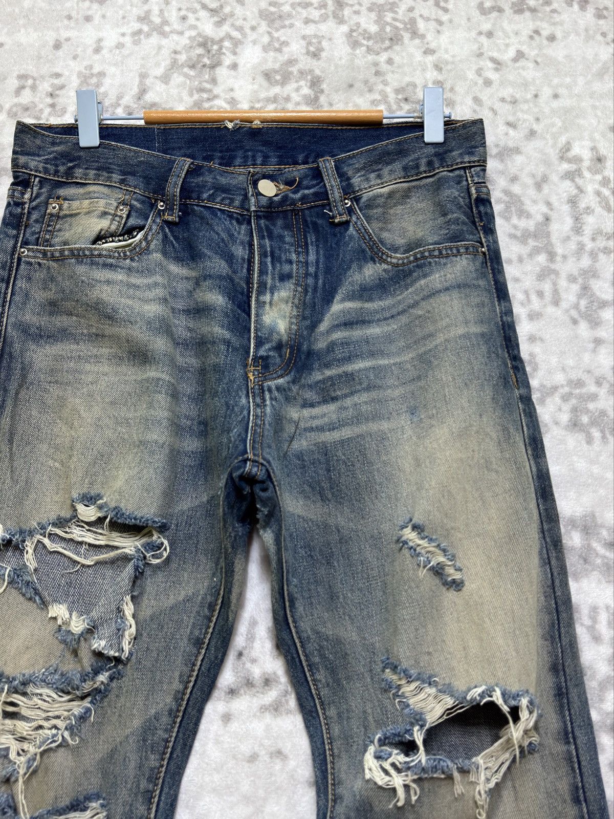 MNML Y2K MNML Blue Yarn Heavy Distressed Denim Jeans Size US 31 - 5 Thumbnail
