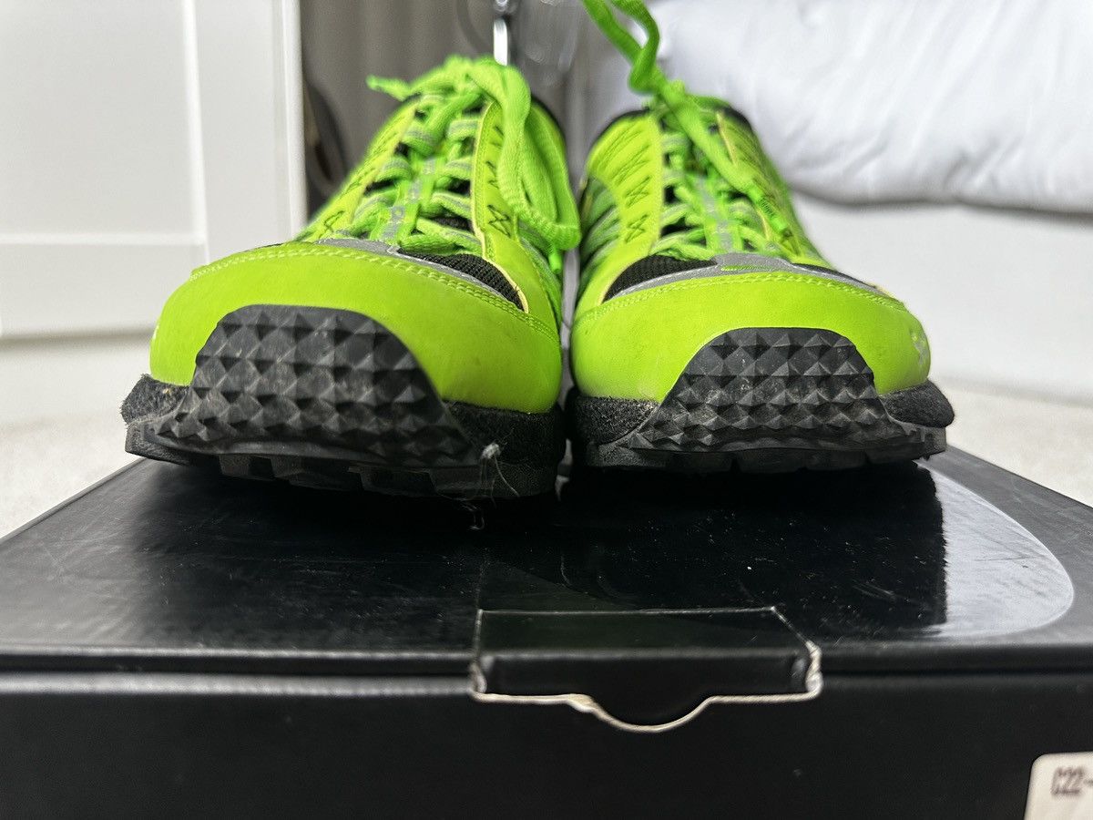 Nike × Supreme Supreme x Nike Air Humara 17 Green Size US 11 / EU 44 - 2 Thumbnail