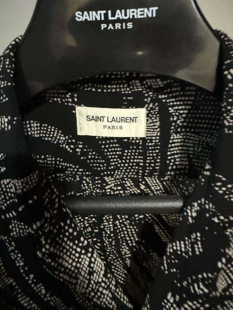 Saint Laurent Paris Saint Laurent Paris size 38 shirt 2505-Nextarrow Size US M / EU 48-50 / 2 - 3 Thumbnail