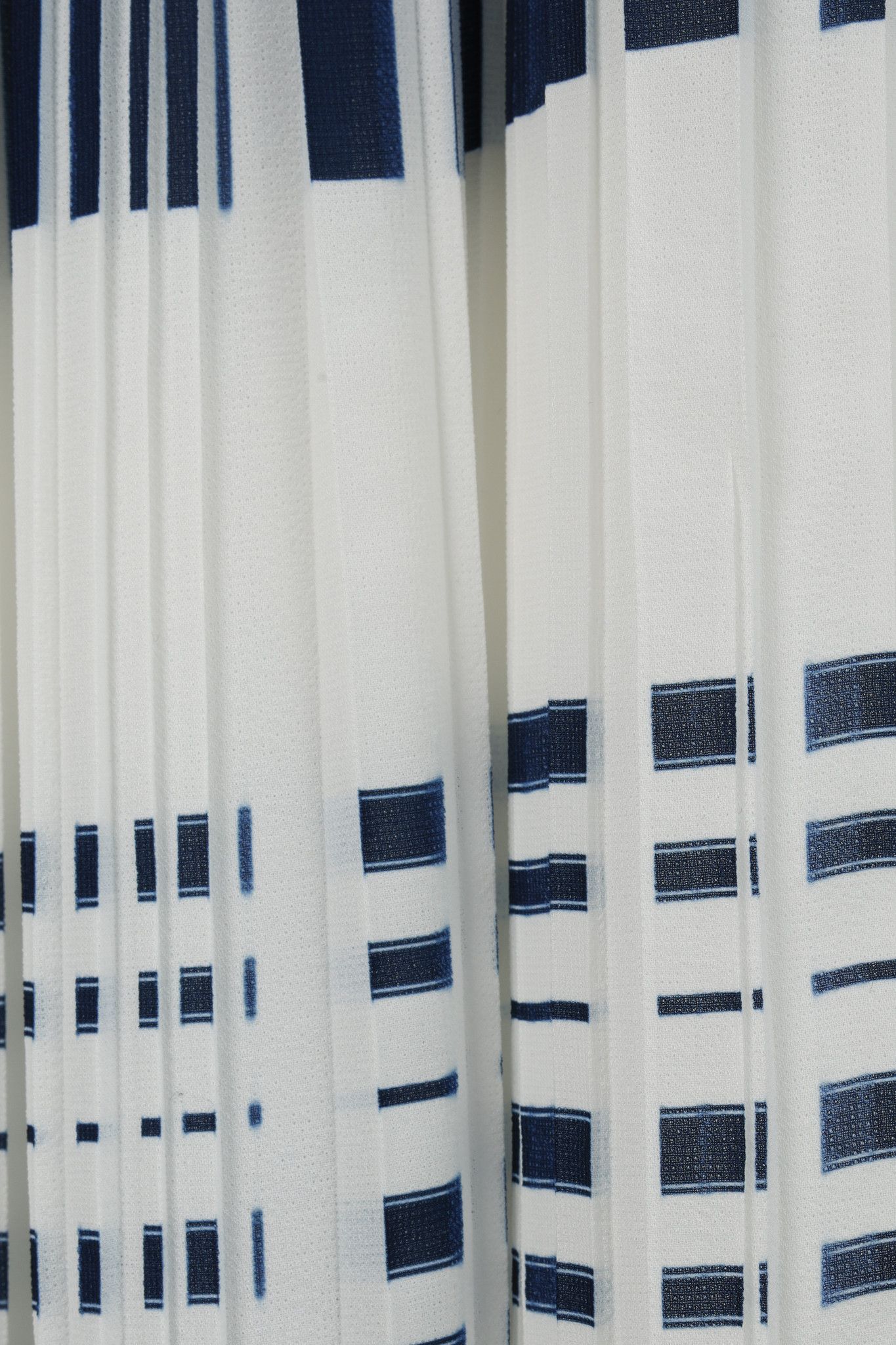 Other O’2nd White Pleated Blue-Striped Sleeveless Blouse Size S / US 4 / IT 40 - 7 Thumbnail