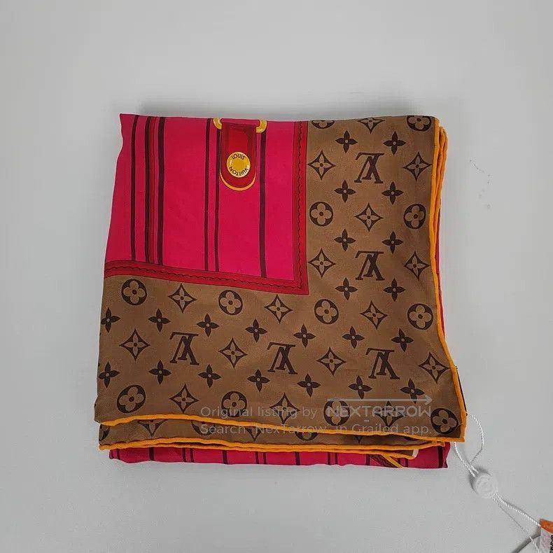 Louis Vuitton Louis Vuitton Presbyopic silk square scarf Size ONE SIZE - 4 Thumbnail