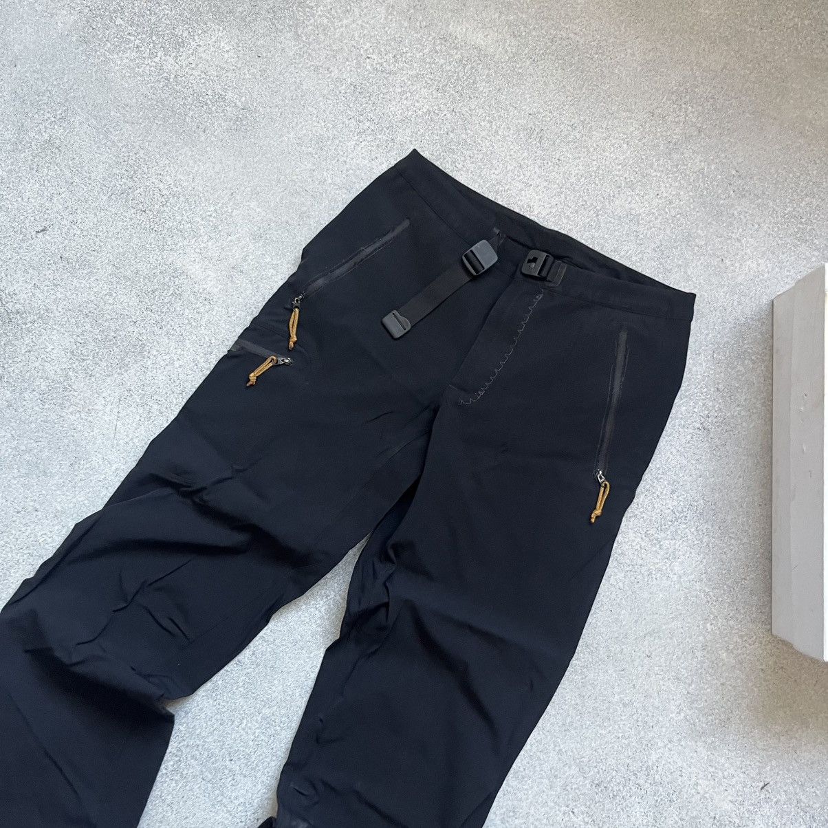 Arc'teryx Arc’teryx Nylon Pants Vintage Gorpcore Size US 30 / EU 46 - 4 Thumbnail