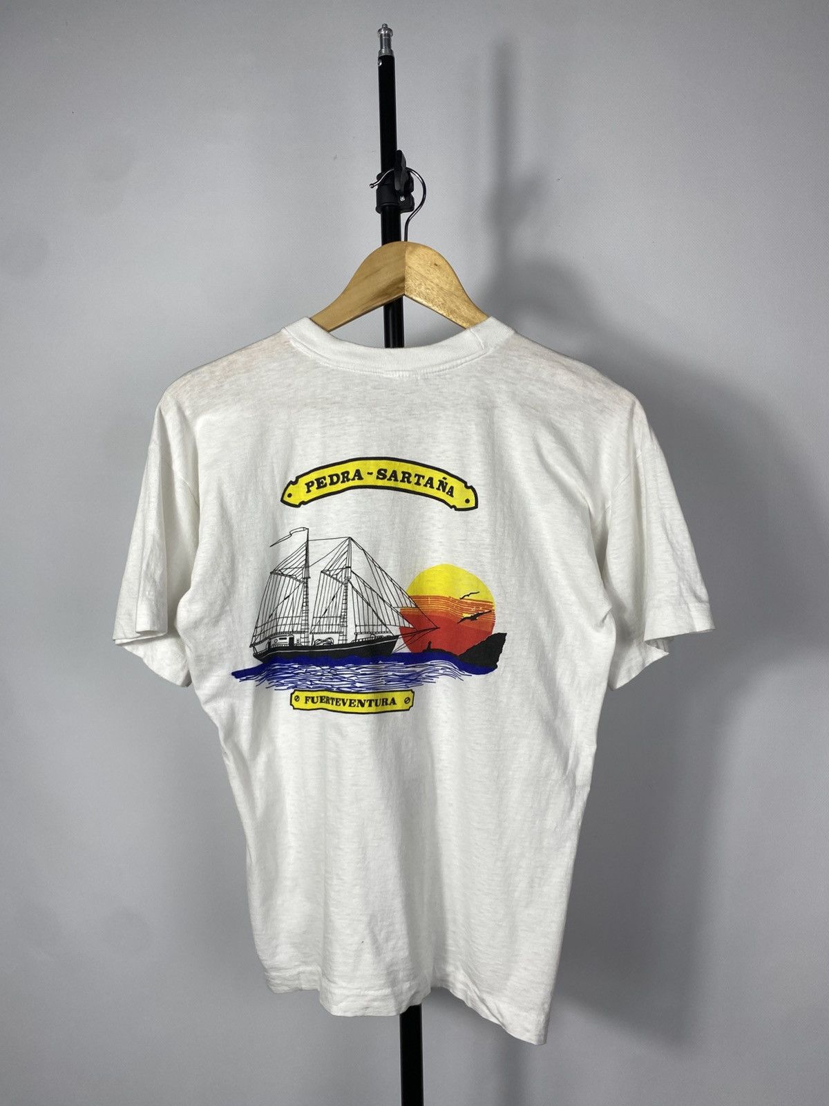 Band Tees × Vintage Vintage 90s Pirate Sartana Fuerteventura Logo Tee T shirt Size US S / EU 44-46 / 1 - 8 Thumbnail
