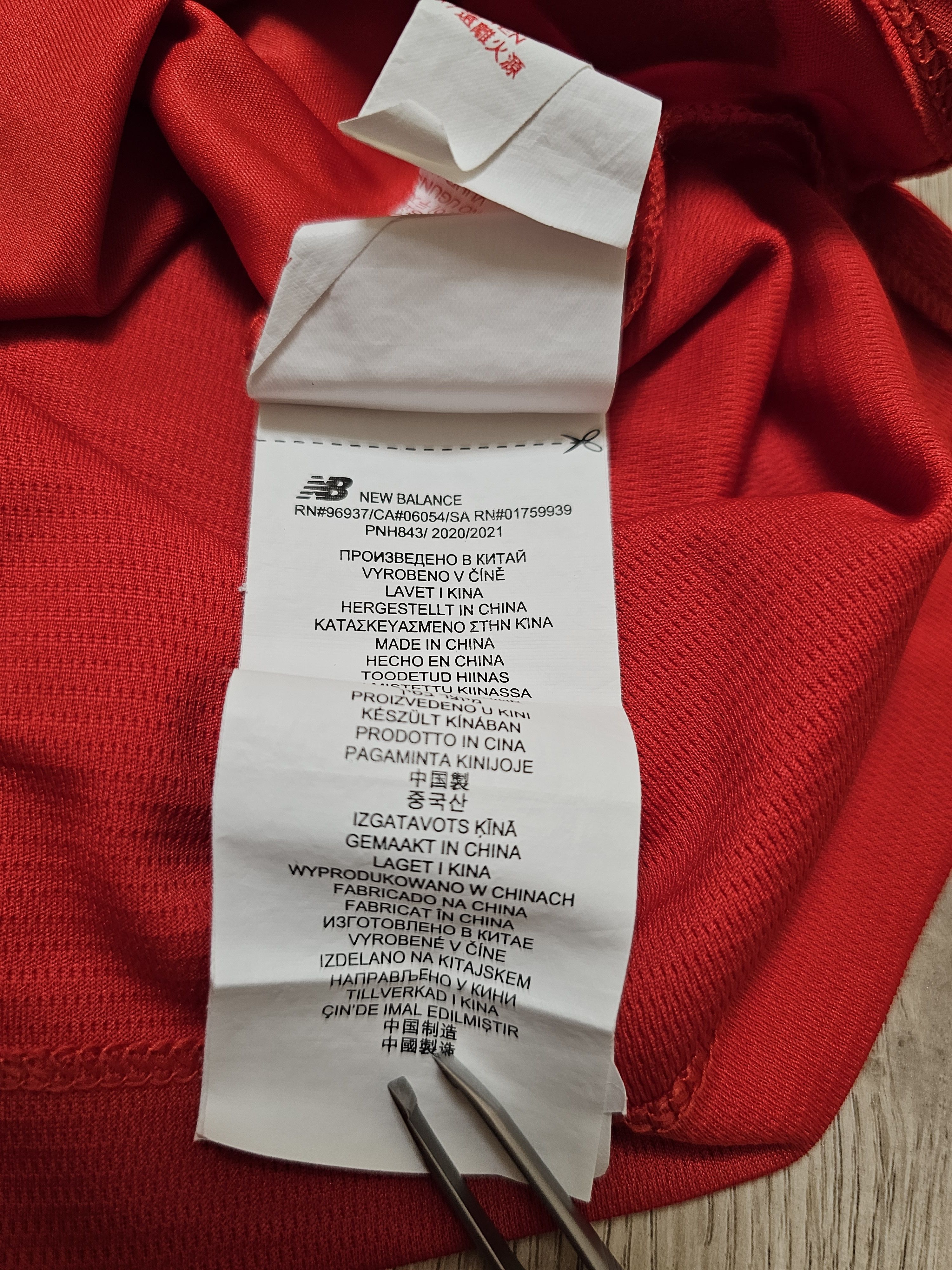 New Balance LEYTON ORIENT 2020 2021 HOME FOOTBALL SHIRT SOCCER JERSEY Size US S / EU 44-46 / 1 - 8 Thumbnail