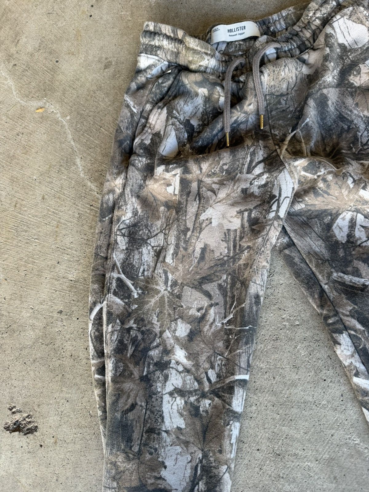 Realtree Hollister cameo joggers Size US 30 / EU 46 - 3 Thumbnail