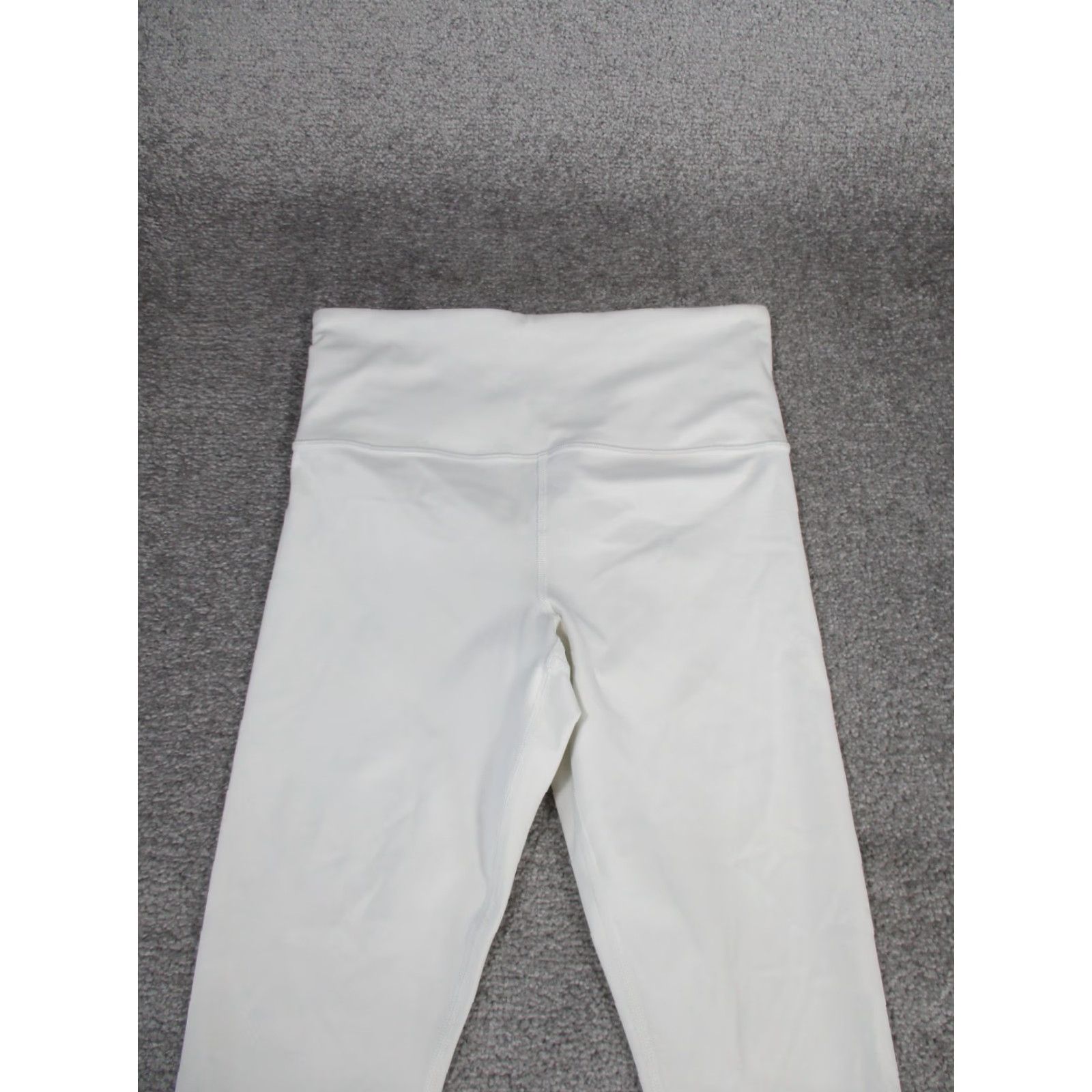 Athleta VINTAGE Athleta Leggings Womens Small Ultra High Rise Elation 7/8 White Yoga Gym * Size 28" / US 6 / IT 42 - 2 Thumbnail