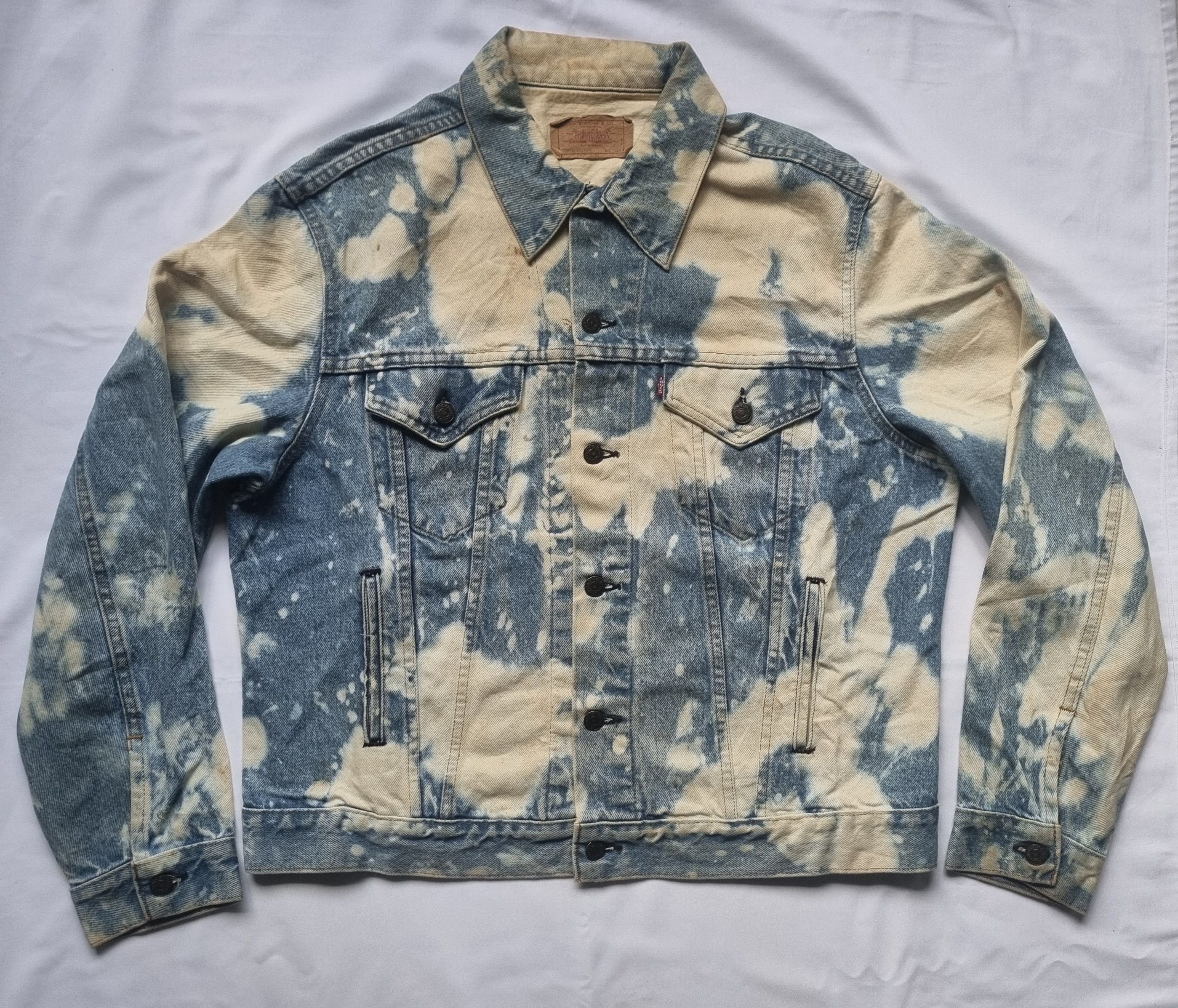 Levi's × Vintage Vintage Levi's Bleached Denim Jacket 70506-0214 Size US S / EU 44-46 / 1 - 3 Thumbnail