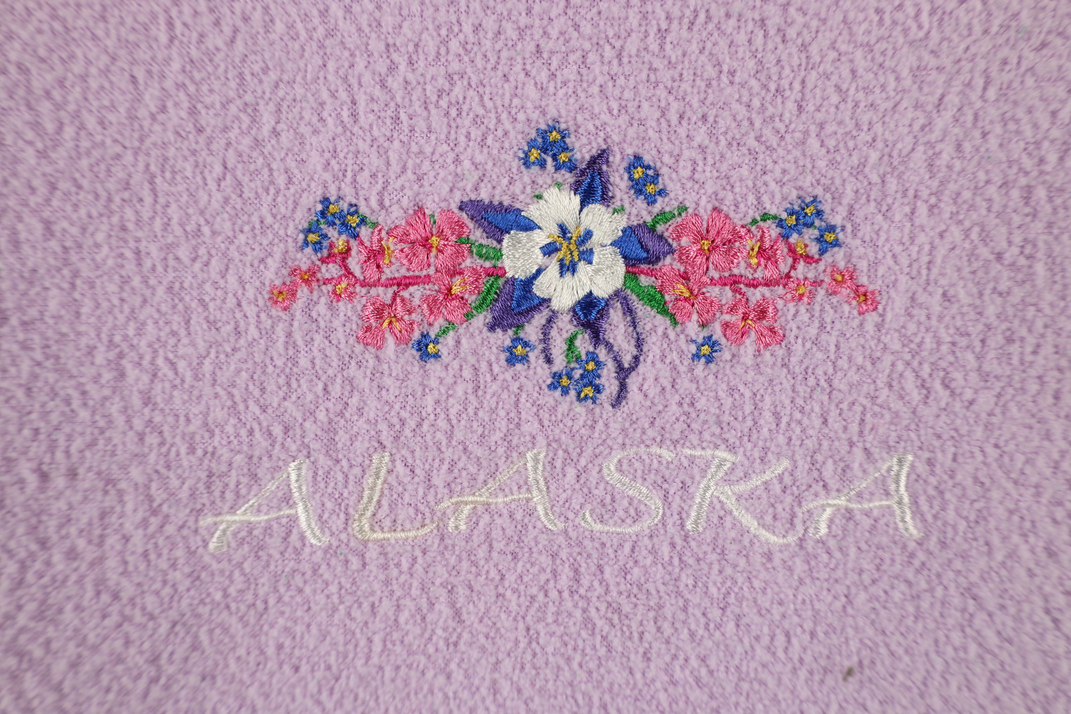Vintage Vintage 90s Streetwear Alaska Flower Fleece Sweatshirt Size S / US 4 / IT 40 - 6 Thumbnail
