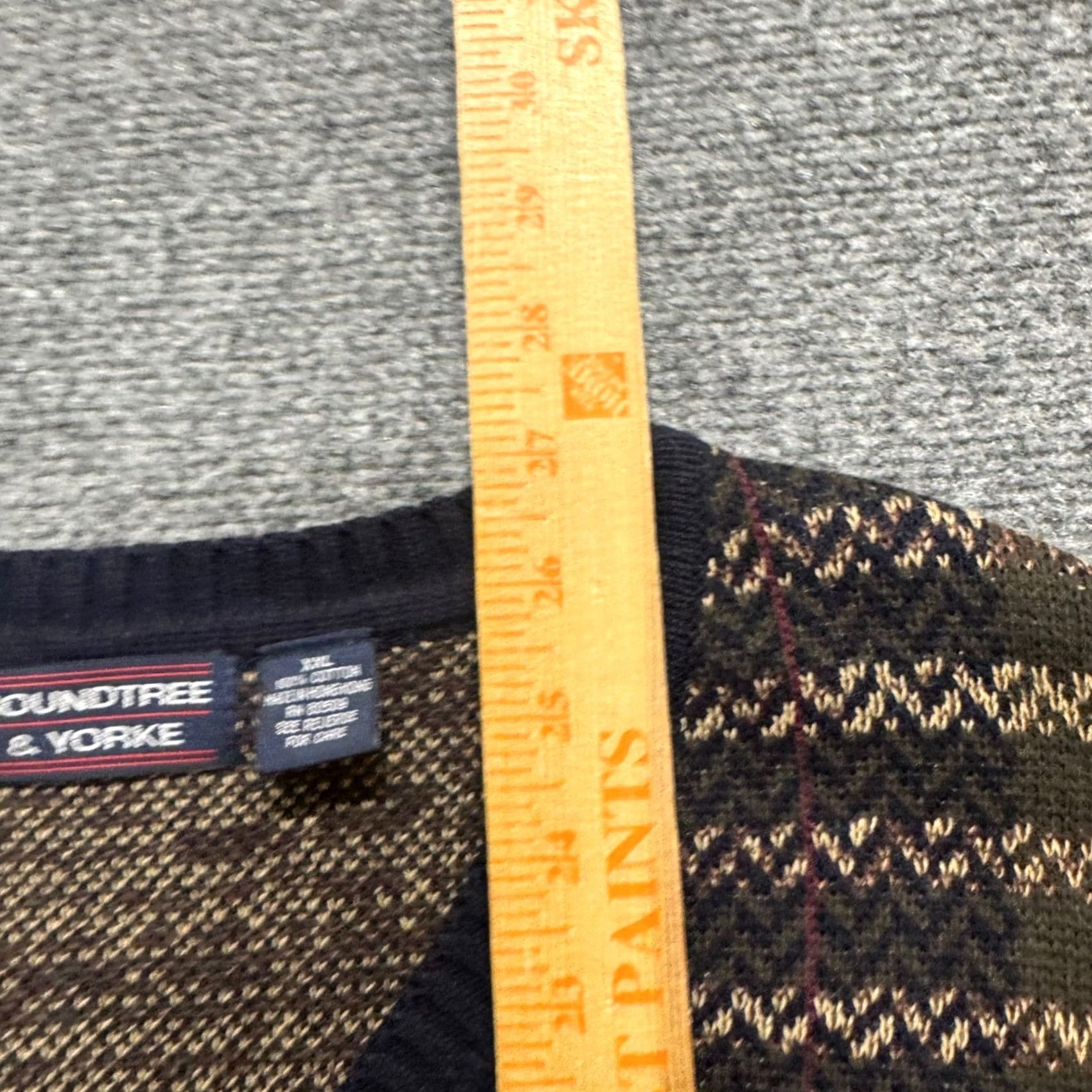 Vintage VTG Knitted Sweater Vest Patterned Mens 2XL New York Striped Round-tree Size US XXL / EU 58 / 5 - 6 Thumbnail