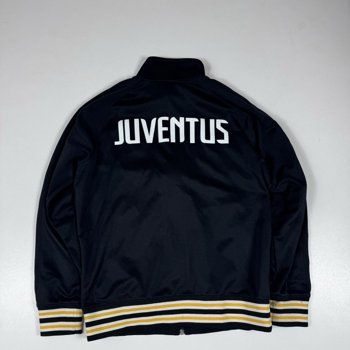 Vintage vintage 90s nike x juventus football streetwear Size US M / EU 48-50 / 2 - 9 Thumbnail