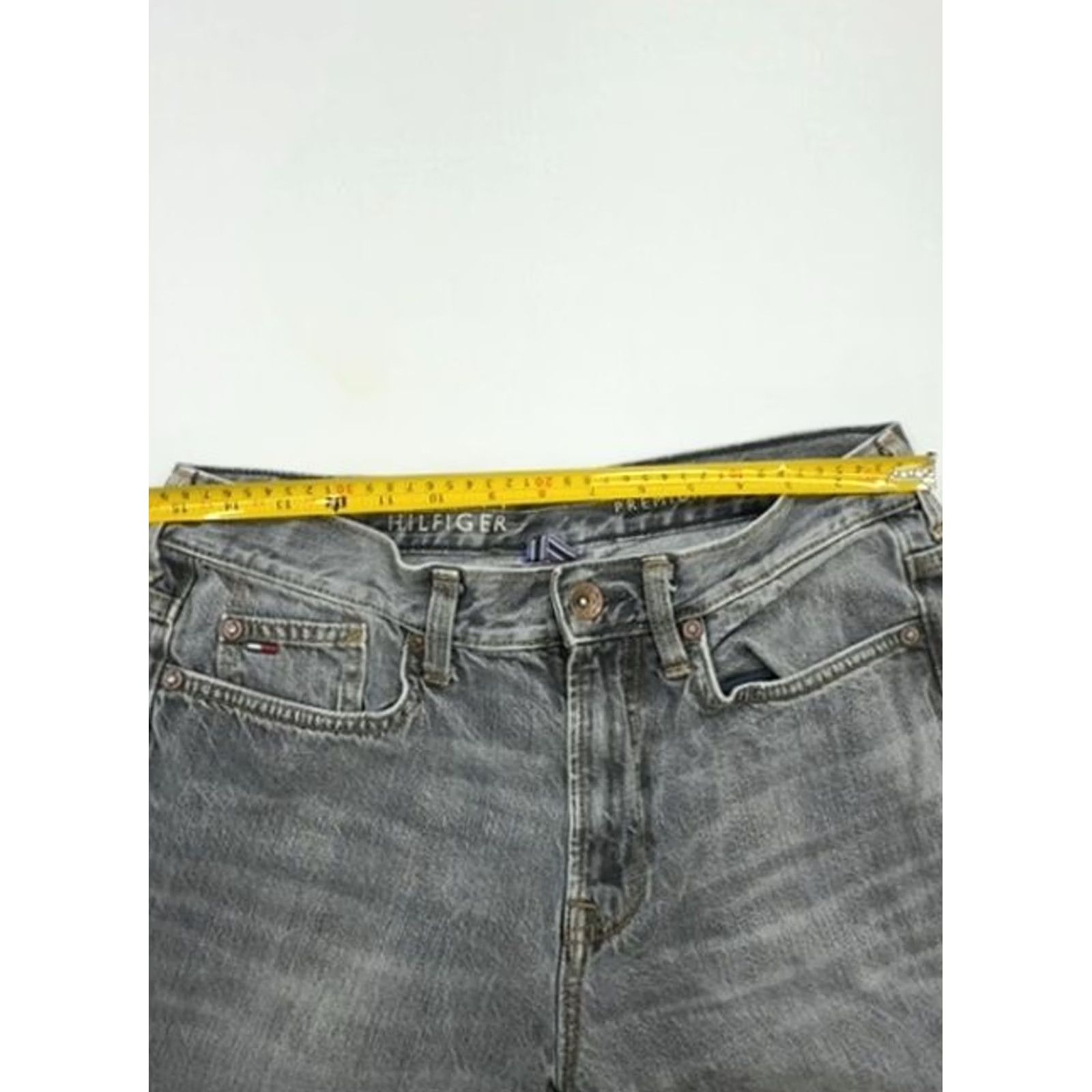 Vintage Tommy Jeans Gray Light Wash 32x32 5-Pocket Straight Fit Denim Jeans Men Size US 32 / EU 48 - 7 Thumbnail