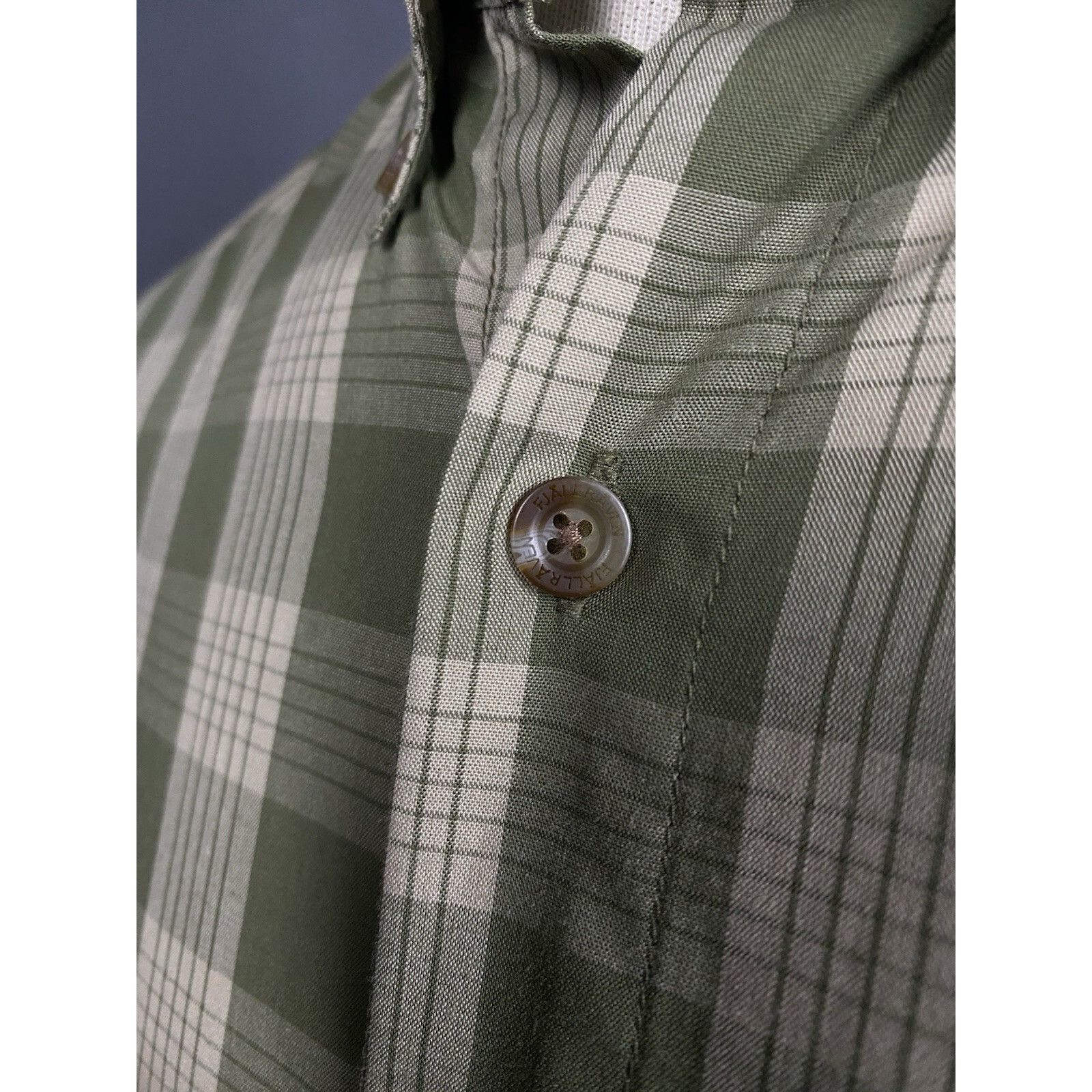Fjallraven Fjallraven Ovik Men's Green Checked Shortsleeve Shirt Size S Size US S / EU 44-46 / 1 - 9 Thumbnail
