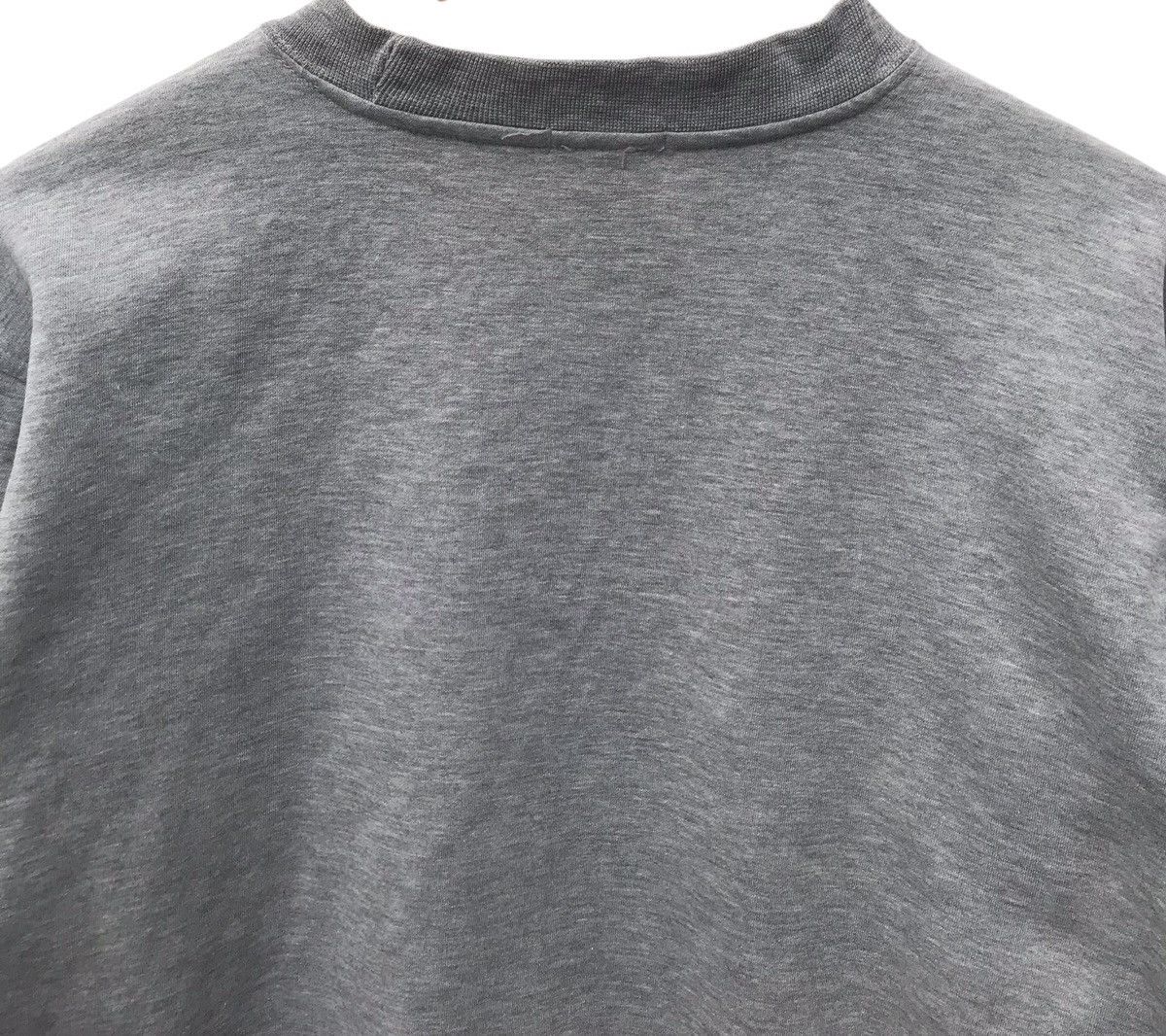 Vintage Vintage 90s Freshjive Skates Streetwear Sweatshirt Size US M / EU 48-50 / 2 - 7 Thumbnail