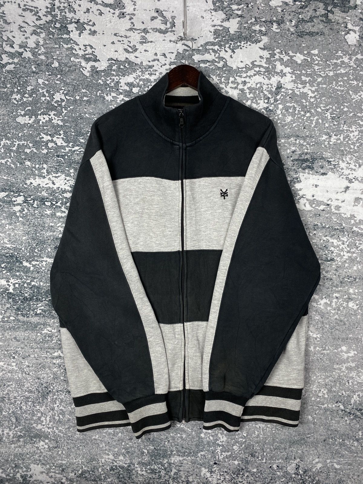 Vintage Vintage Zoo York Zip Up Sweatshirts Size US XL / EU 56 / 4 - 6 Thumbnail