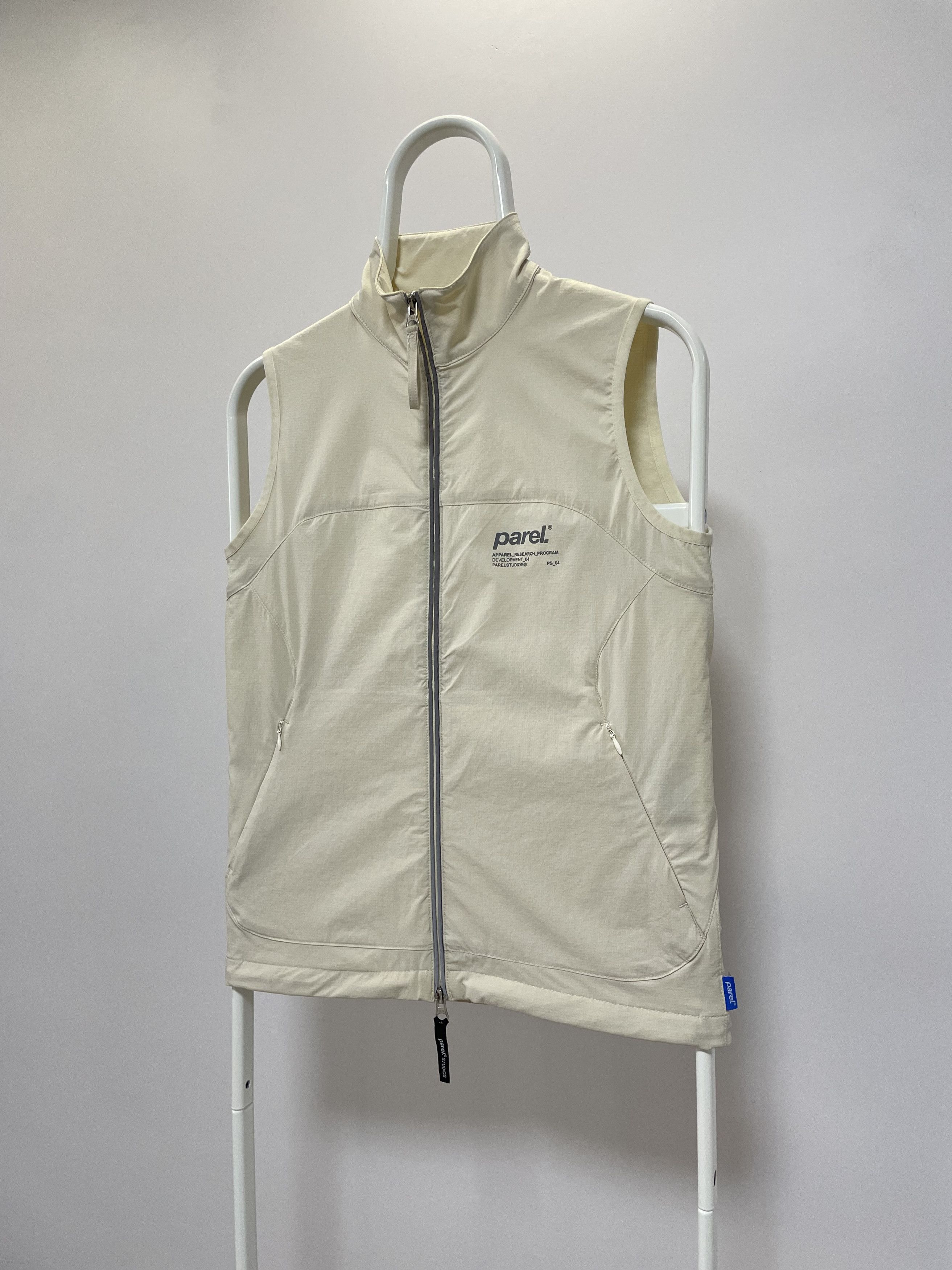 Other Parel STUDIOS Atlas Vest Gilet Jacket Waistcoat Gorpcore Size US S / EU 44-46 / 1 - 7 Thumbnail