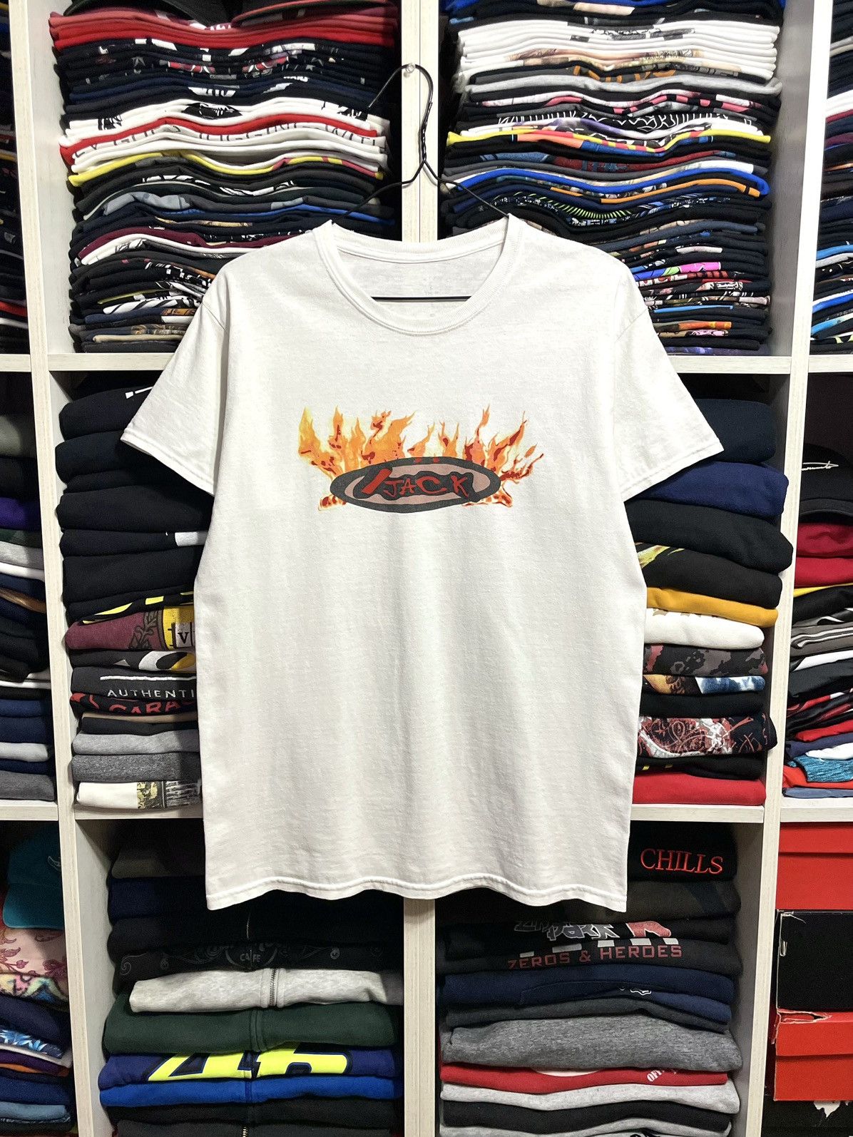 Travis Scott Travis Scott Cactus Jack Flame Logo T-Shirt Size S White Size US S / EU 44-46 / 1 - 1 Thumbnail