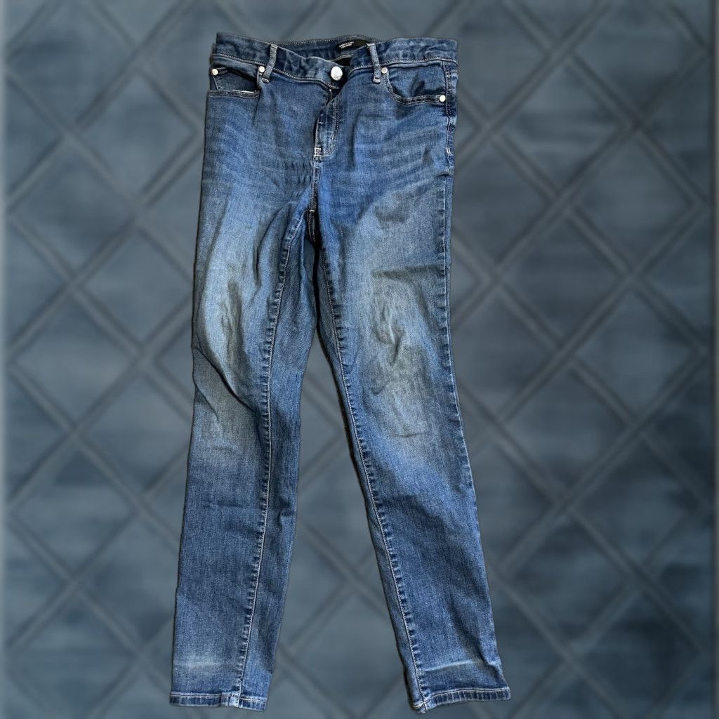 Vintage Vera Wang Simply Vera Skinny Jeans Size 10 Blue Distressed Women Jeans Size 32" / US 10 / IT 46 - 1 Thumbnail