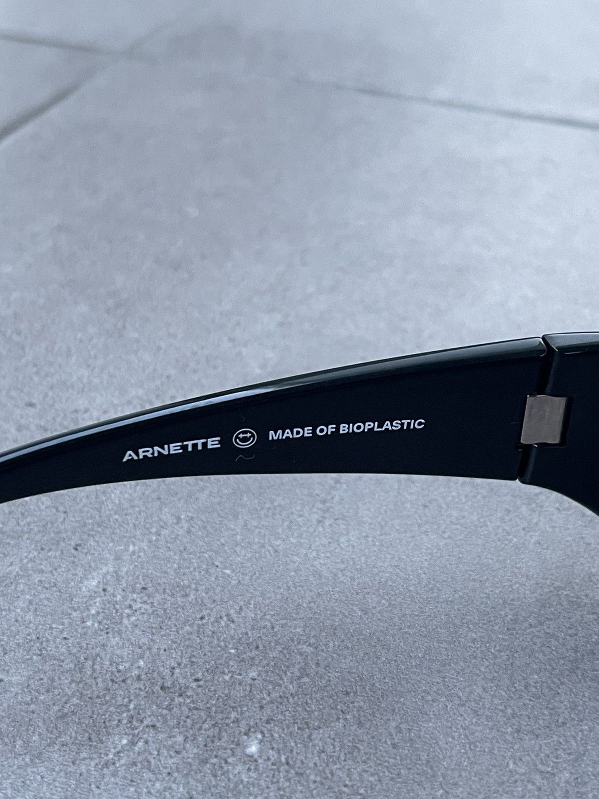 Arnette Arnette Catfish 4302-2818/80 Ombre Black Blue Sunglasses Size ONE SIZE - 18 Thumbnail