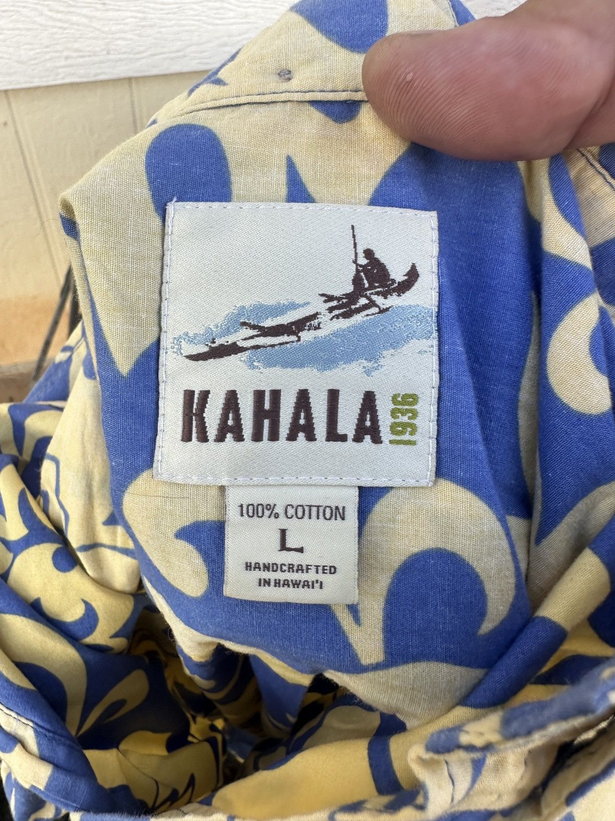 Other Kahala Hawaiian Print Blue/Yellow 3/4 Button Men's Large Size US L / EU 52-54 / 3 - 4 Thumbnail