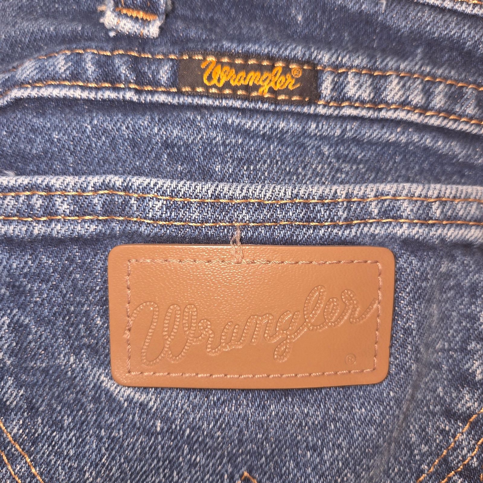 Wrangler Wrangler Blue Jeans - Men's 34x30 - Great Condition! Size US 34 / EU 50 - 6 Thumbnail