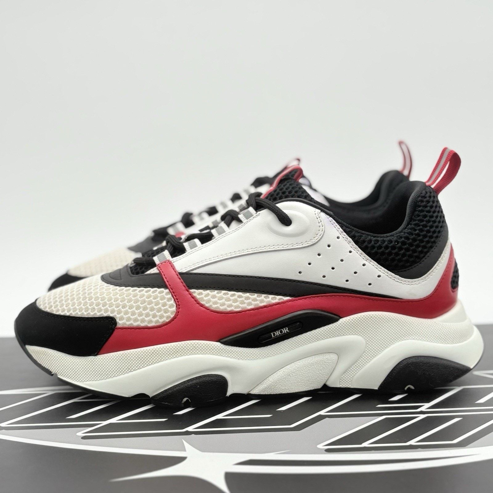 Dior Dior B22 Sneaker ' White Red ' | GREAT CONDITION! Size US 11 / EU 44 - 1 Thumbnail