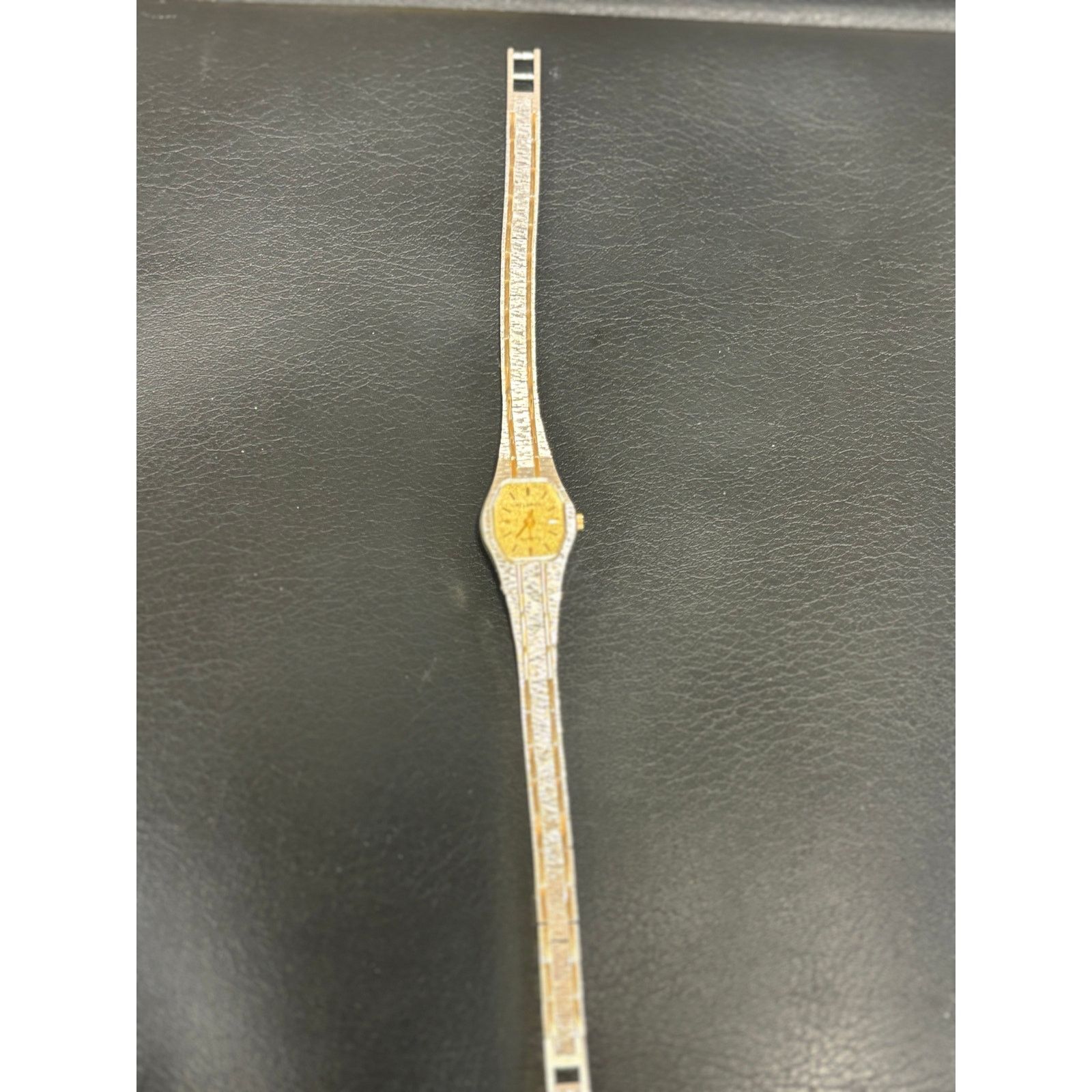 Other Vintage Helbros 24783 2-Tone Women’s Watch! New Battery! Size ONE SIZE - 6 Thumbnail