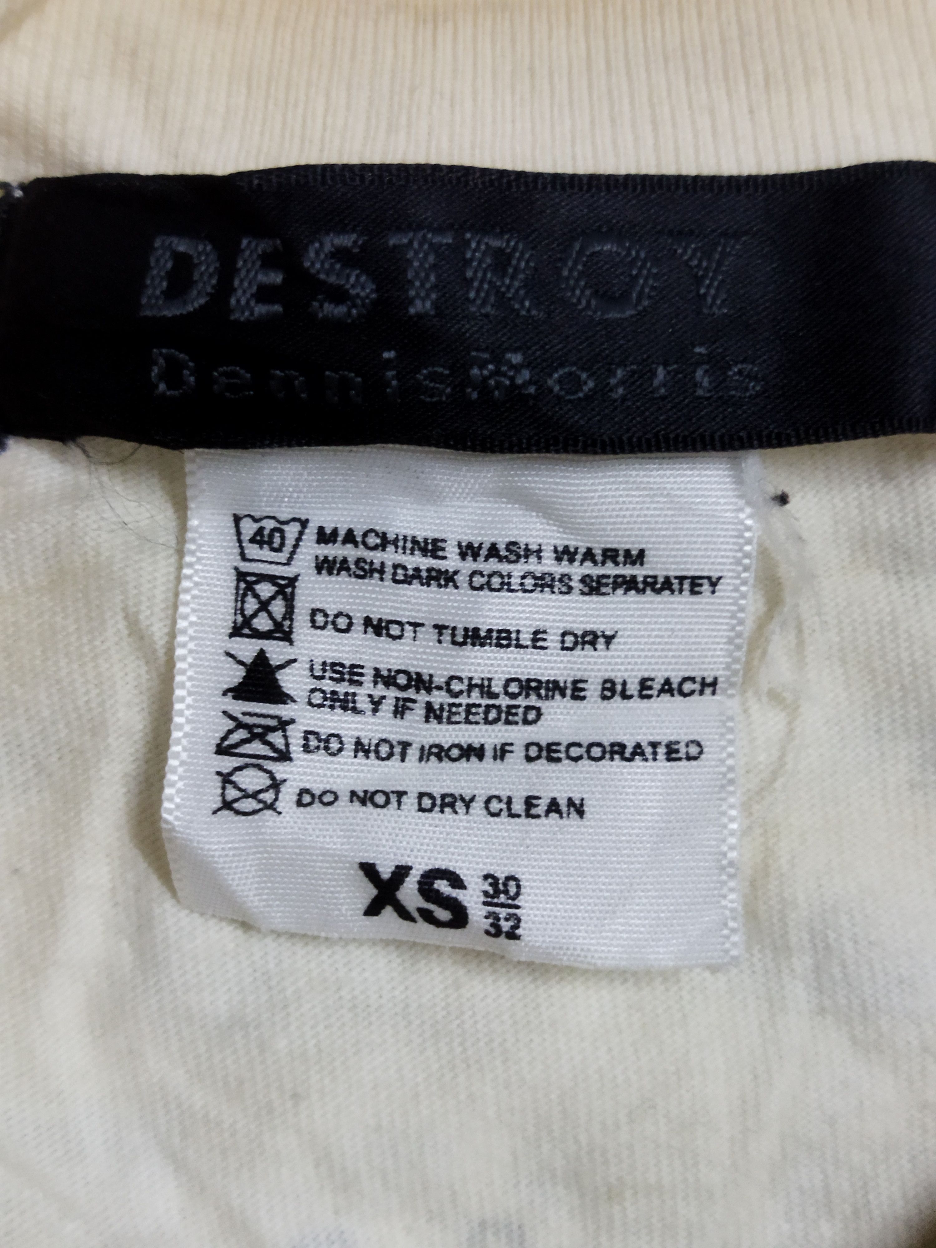 Japanese Brand 2004 Dennis Morris Destroy Tee Size US XS / EU 42 / 0 - 6 Thumbnail