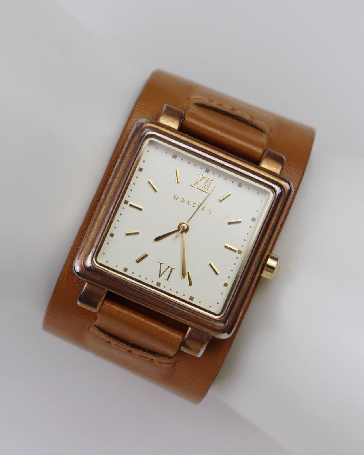 Japanese Brand 2000S NATITTO JAPAN SQUARE LEATHER CUFF RECTANGULAR WATCH Size ONE SIZE - 2 Thumbnail